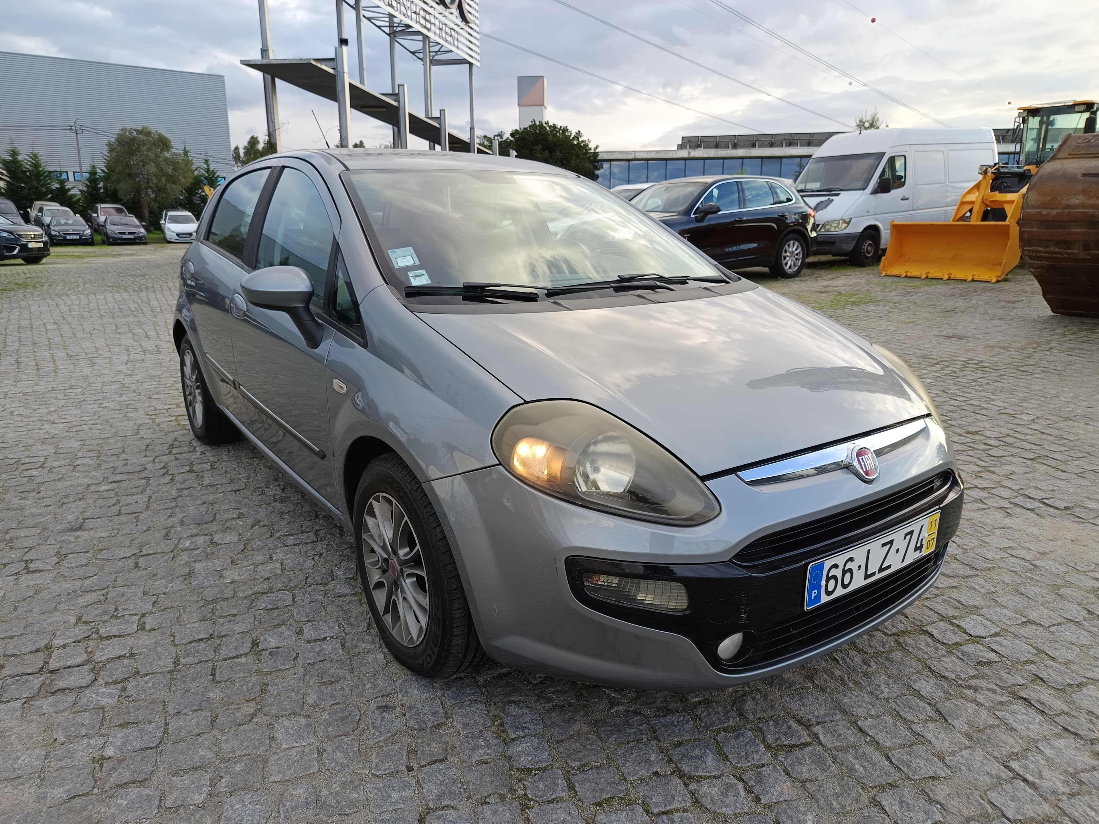 Fiat Punto — image 1