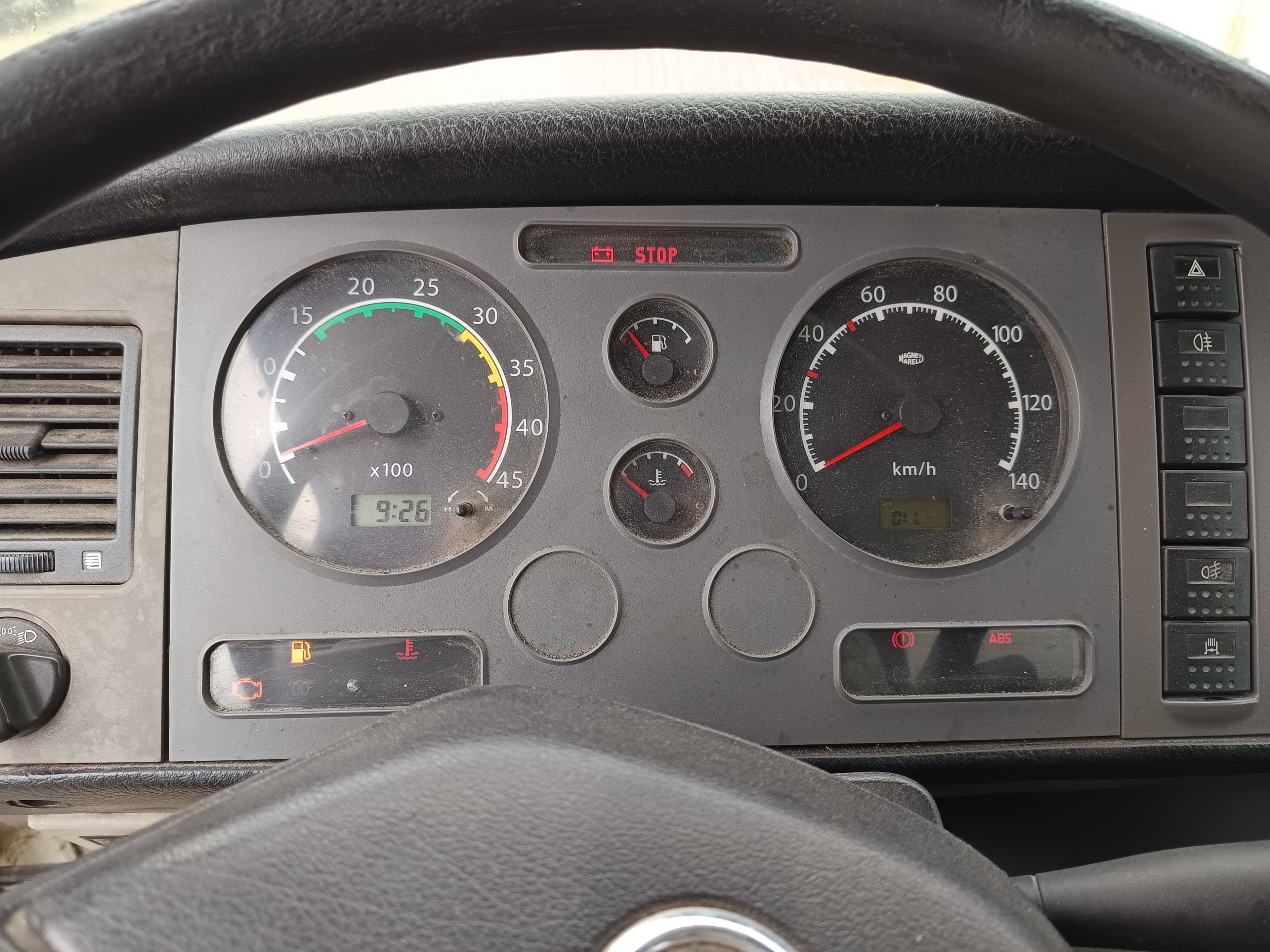 Nissan Atleon · Ano 2005 — imagen 23