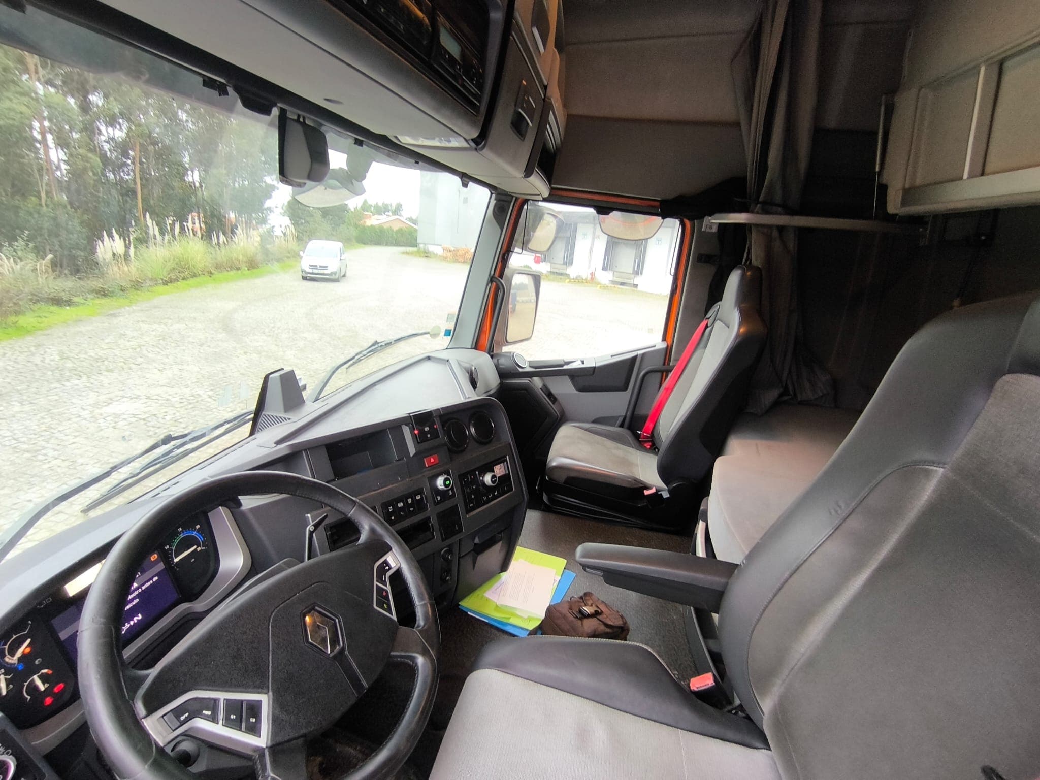 Trator Renault T480 · Ano 2015 · Retarder — imagen 22