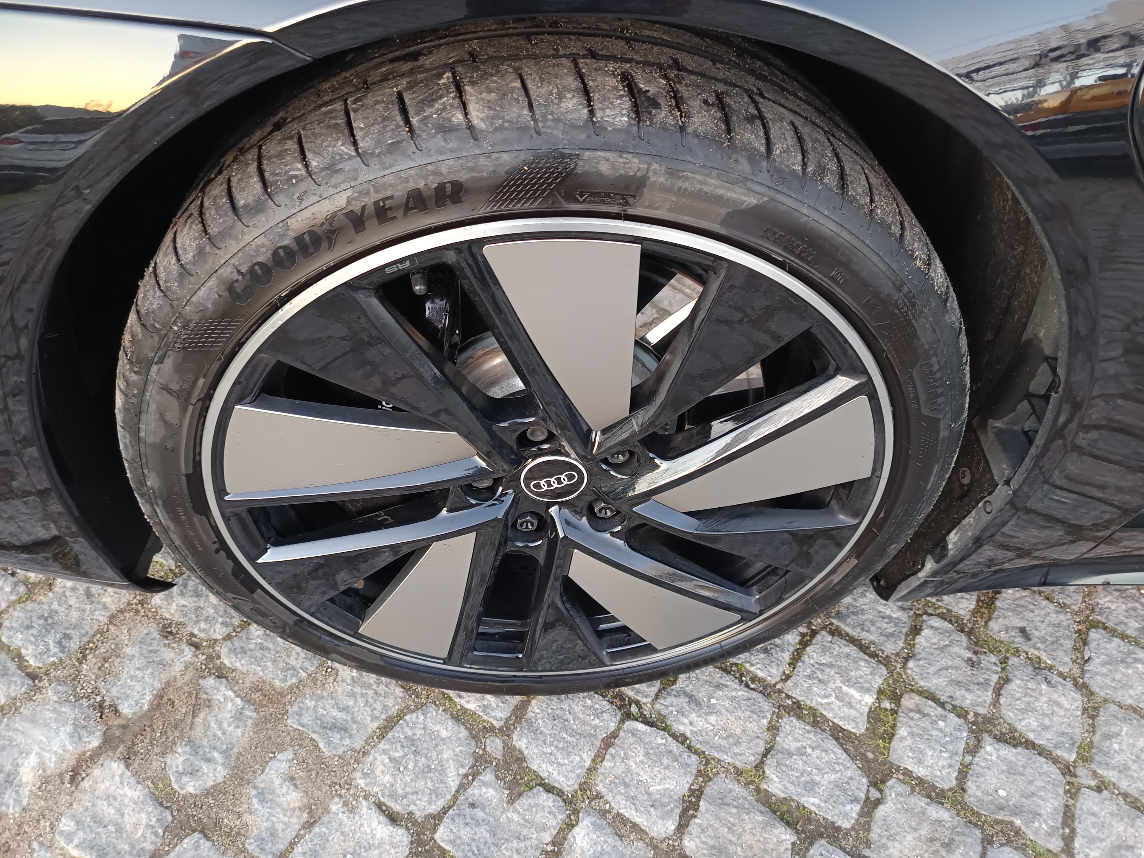 Audi e-tron GT quattro · Ano 2021 — imagen 14