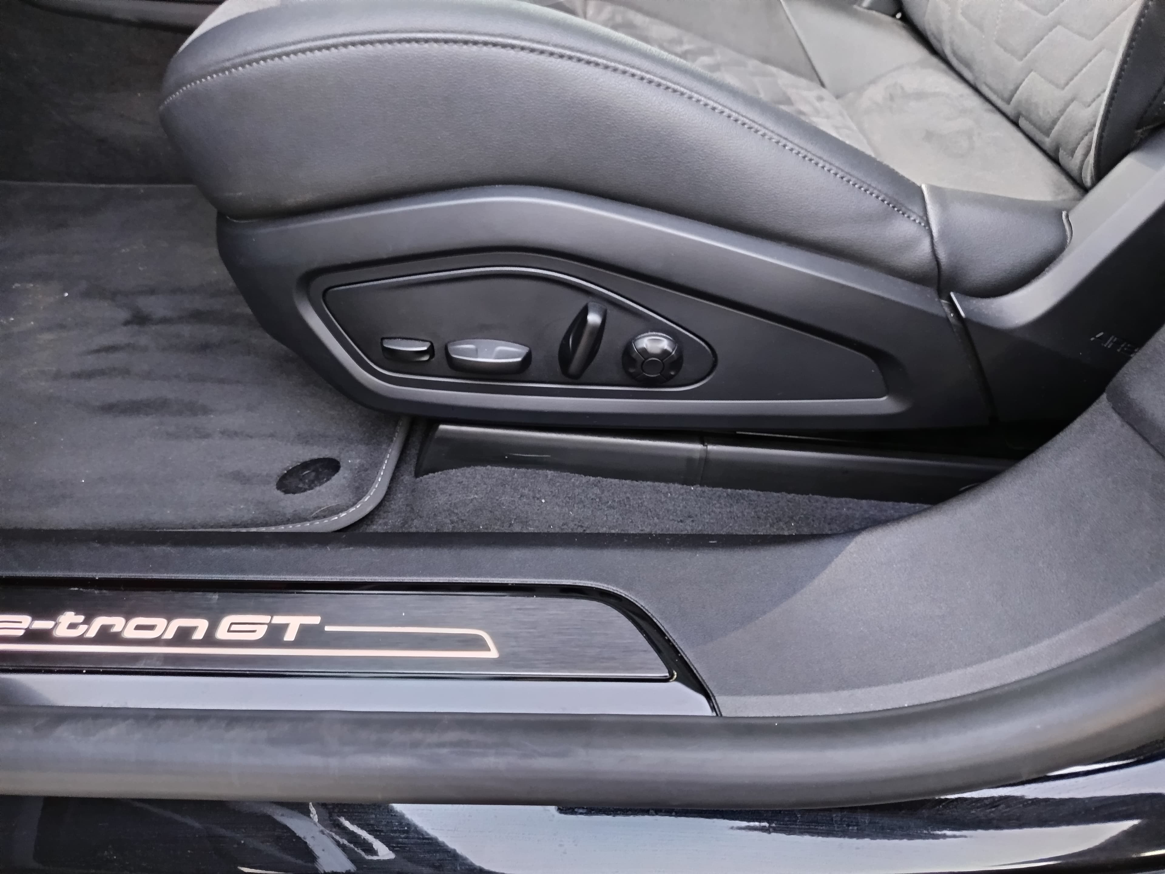 Audi e-tron GT quattro · Ano 2021 — imagen 34