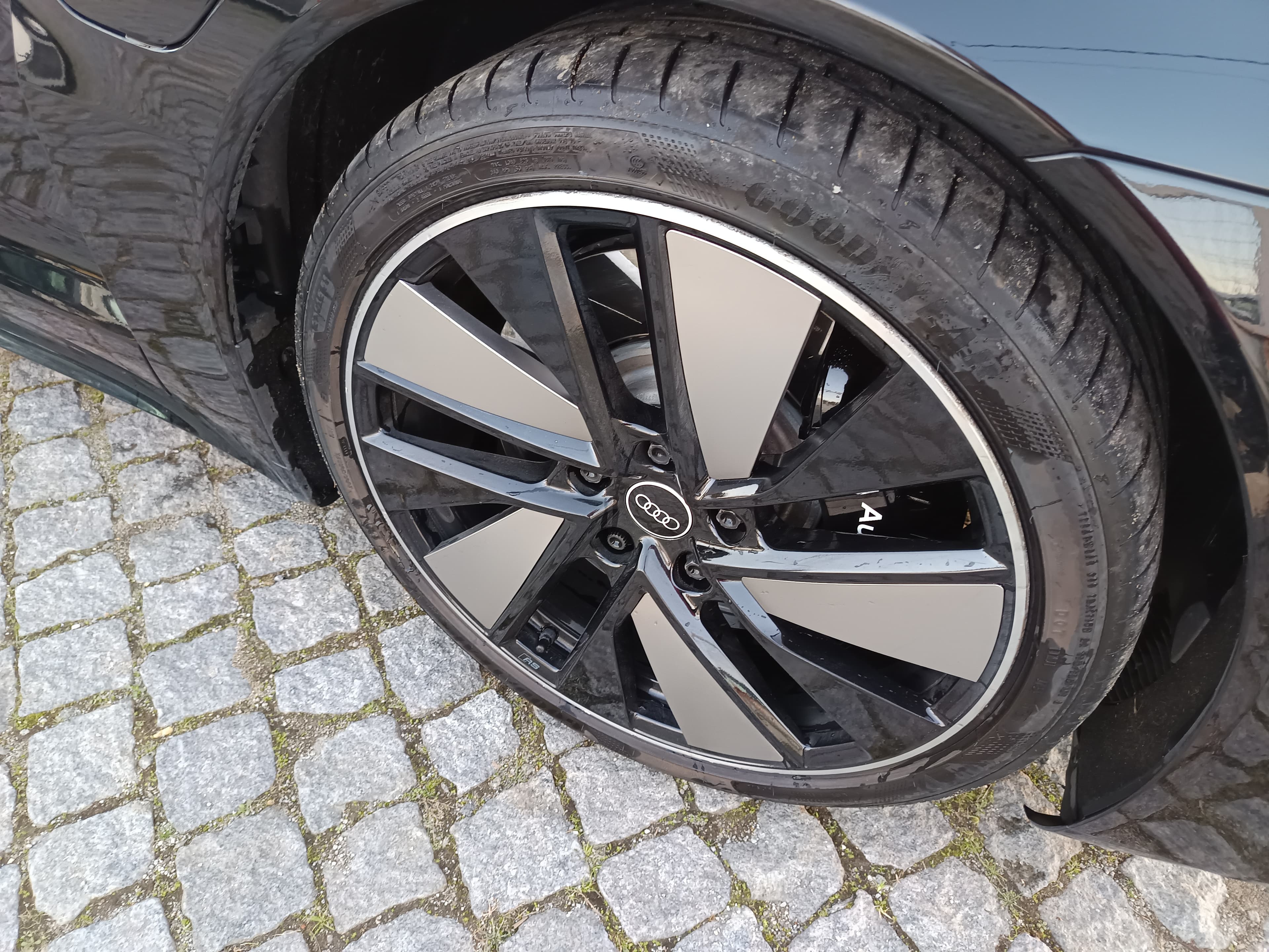 Audi e-tron GT quattro · Ano 2021 — imagen 11