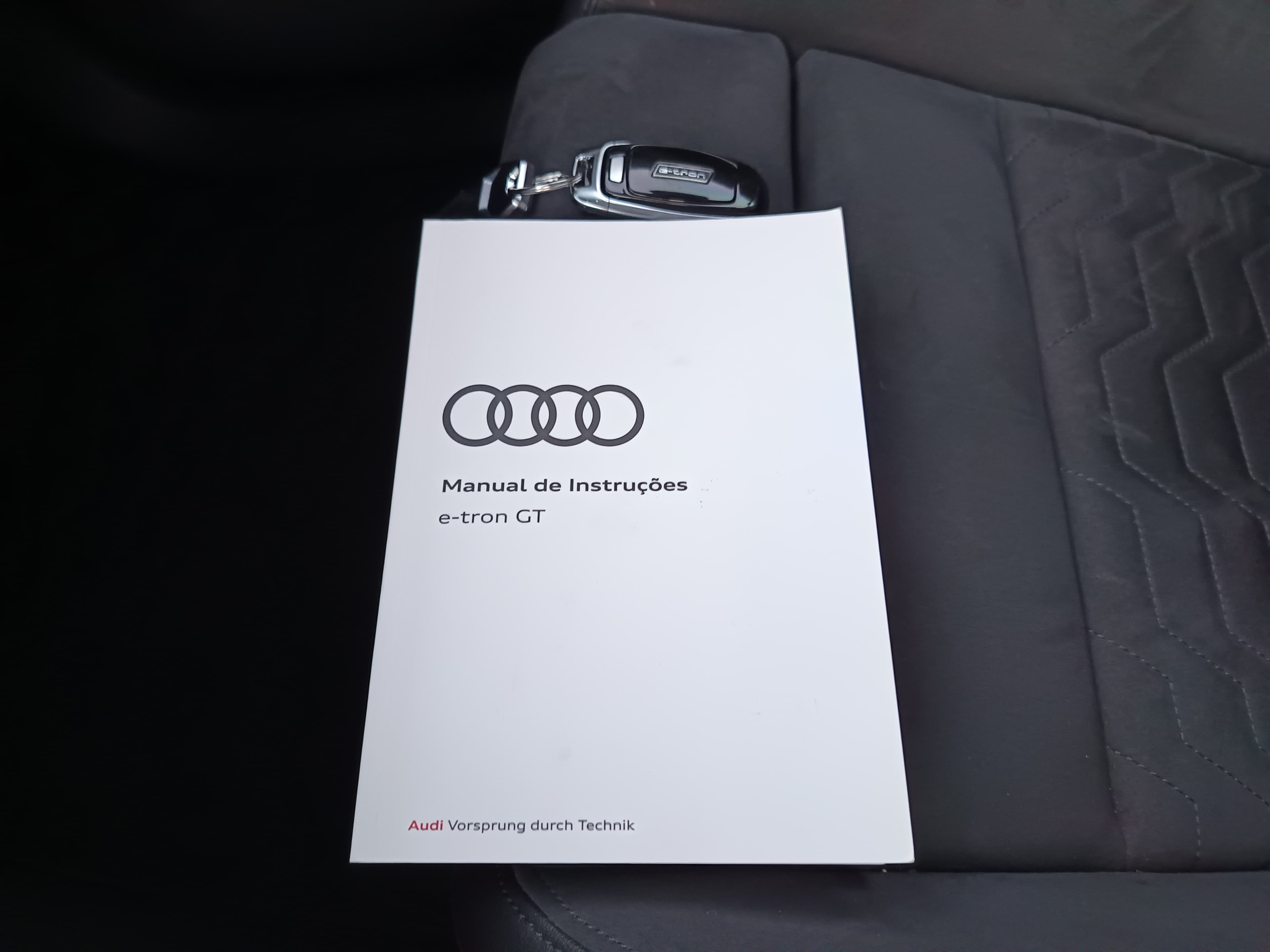 Audi e-tron GT quattro · Ano 2021 — imagen 51