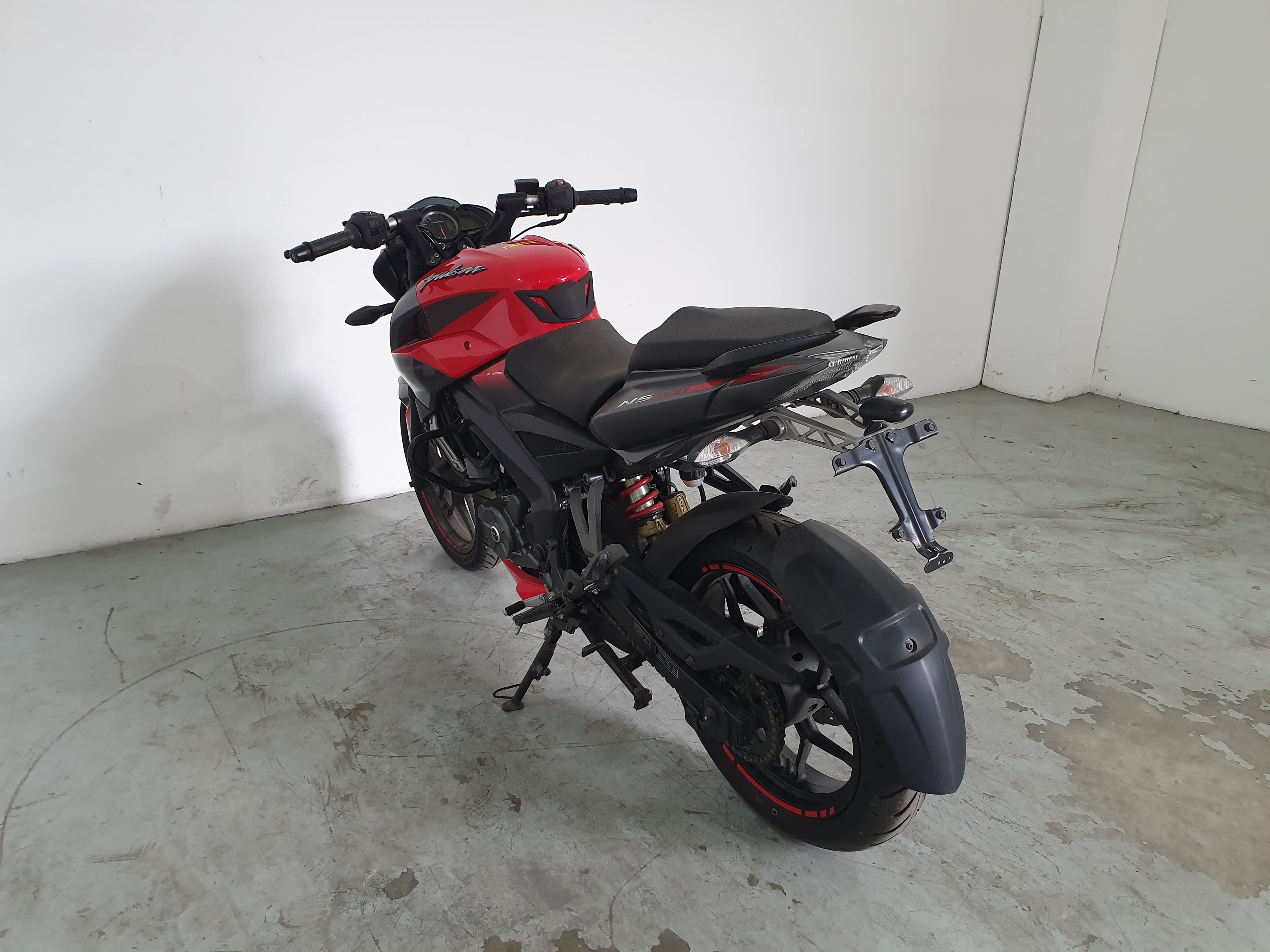 Bajaj Pulsar NS200 — imagen 3