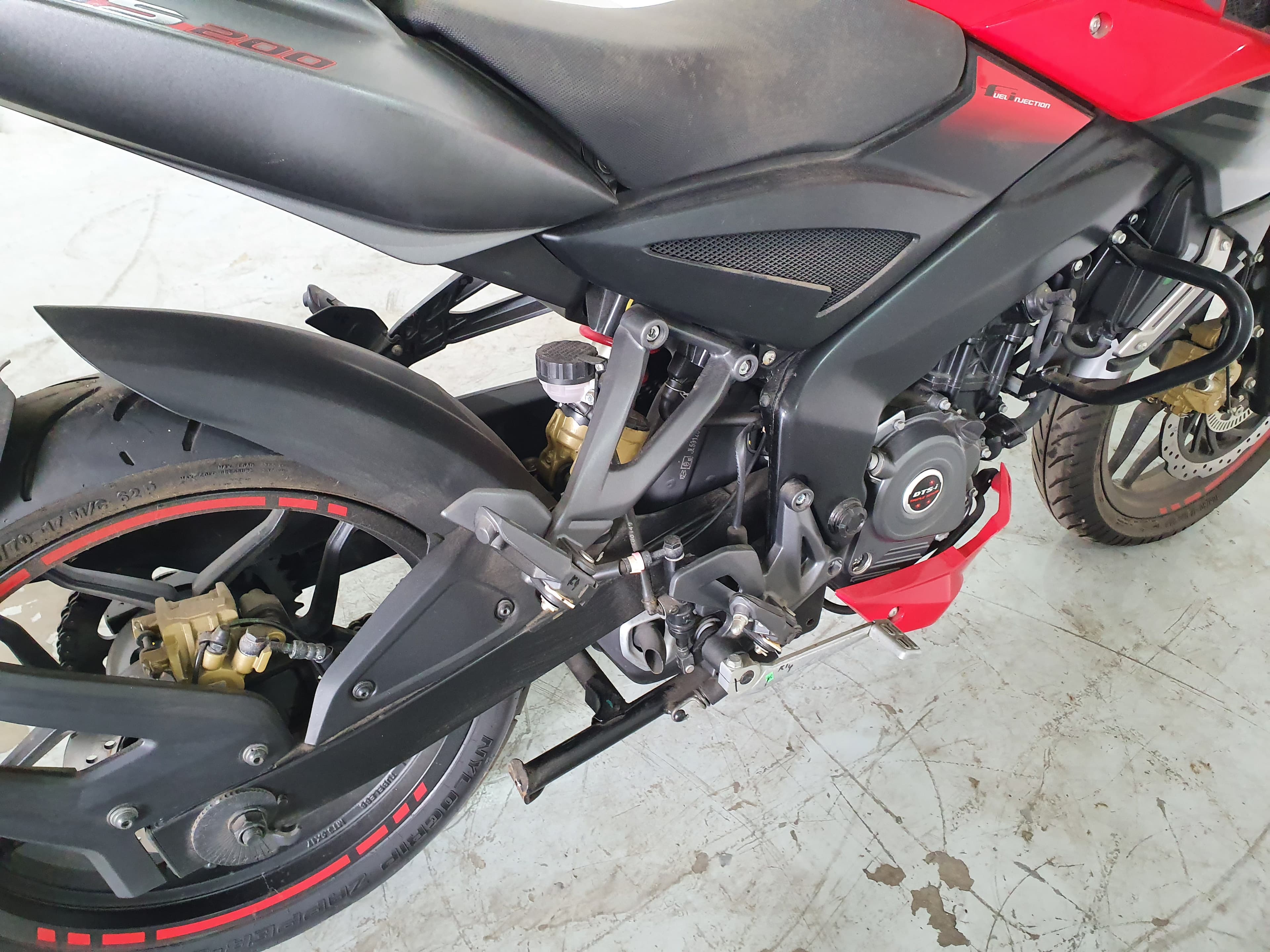 Bajaj Pulsar NS200 — imagen 7