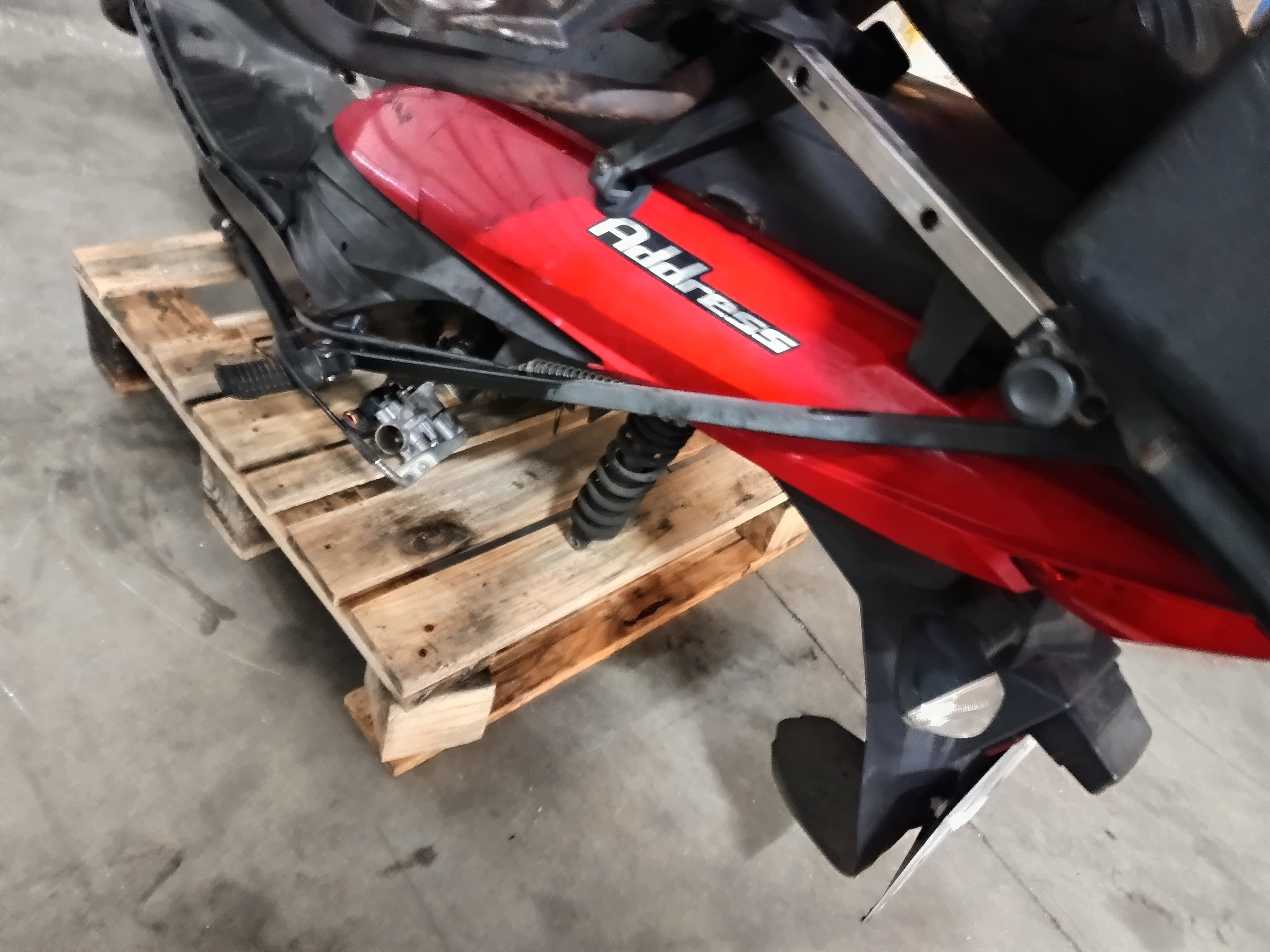 SUZUKI UK 110 Address · Ano 2015 — imagem 9
