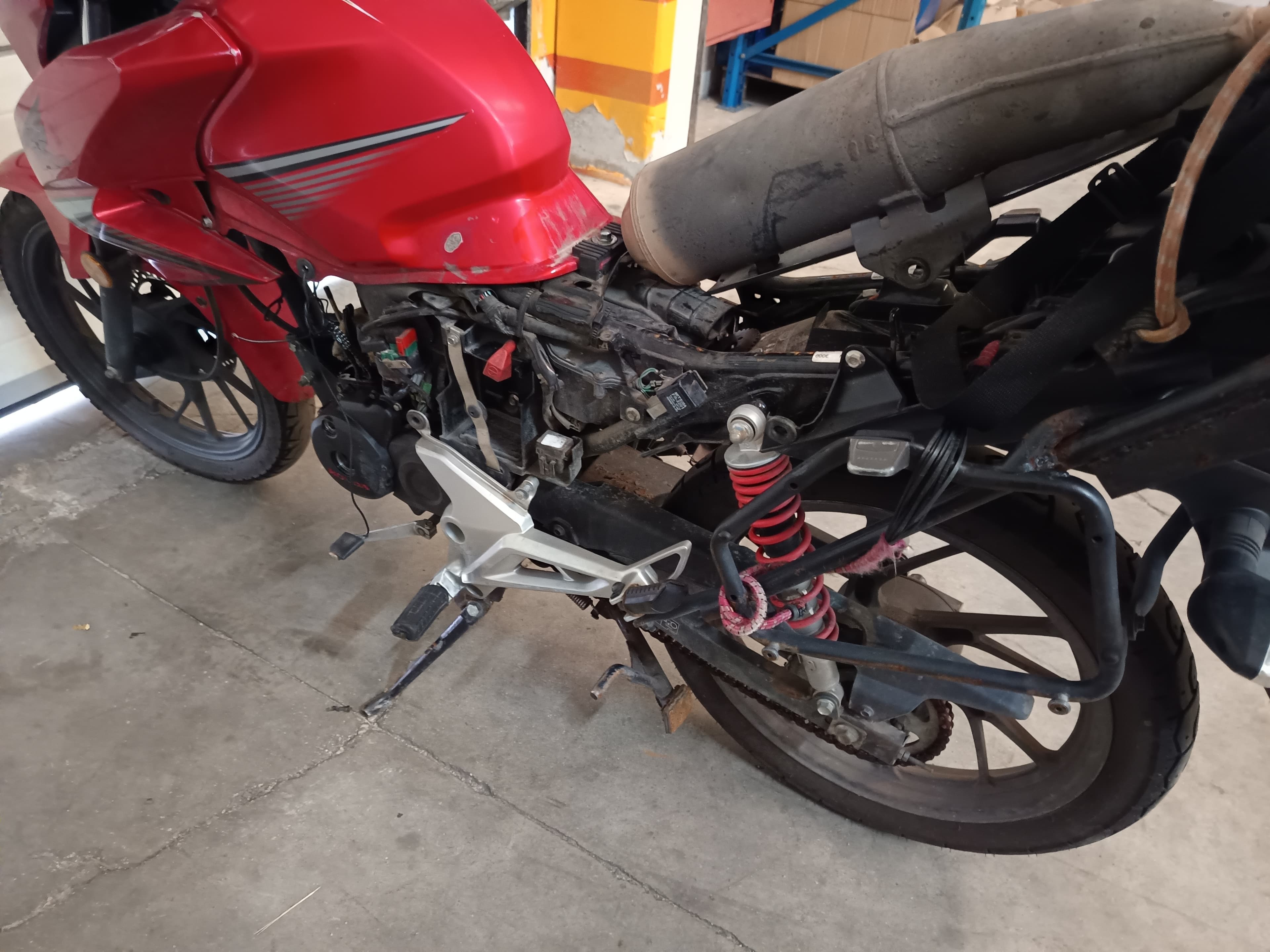 Honda  CBF 125 · Ano 2018 — imagen 9