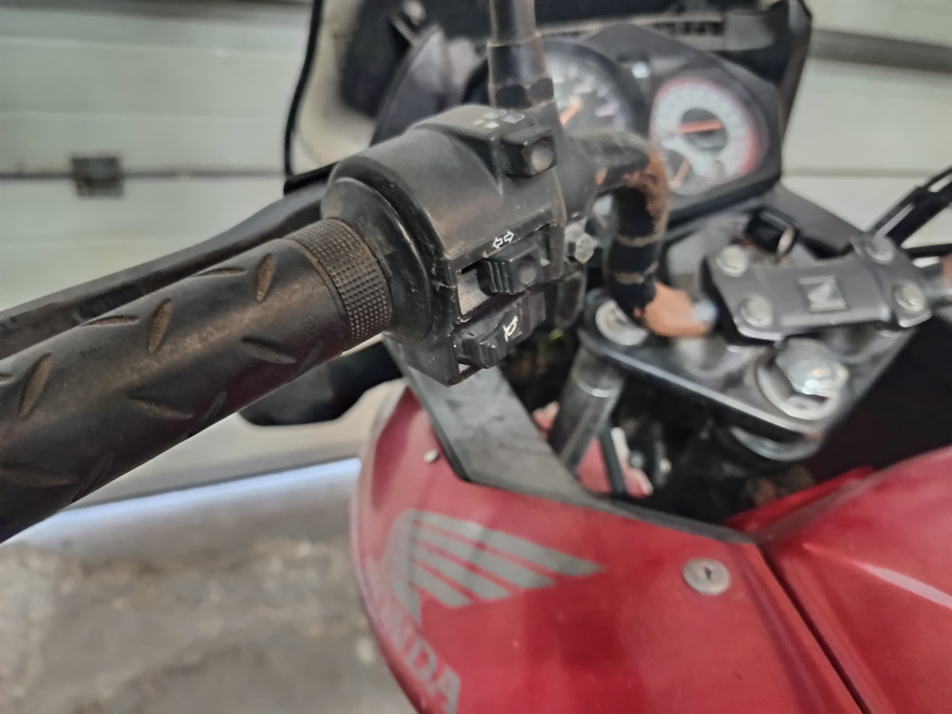 HONDA  CBF 125 · Ano 2013 — imagem 11
