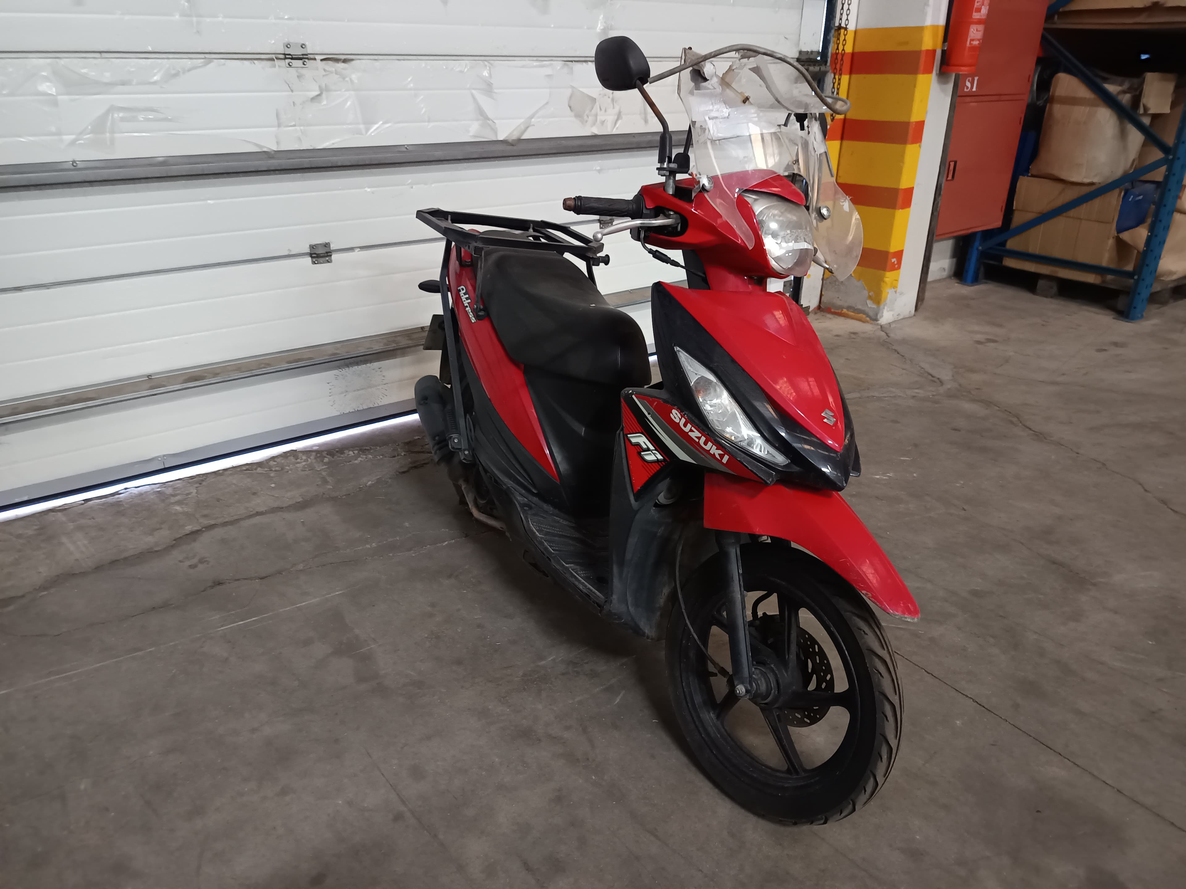 Suzuki UK 110 Adress · Ano 2015 — imagen 2