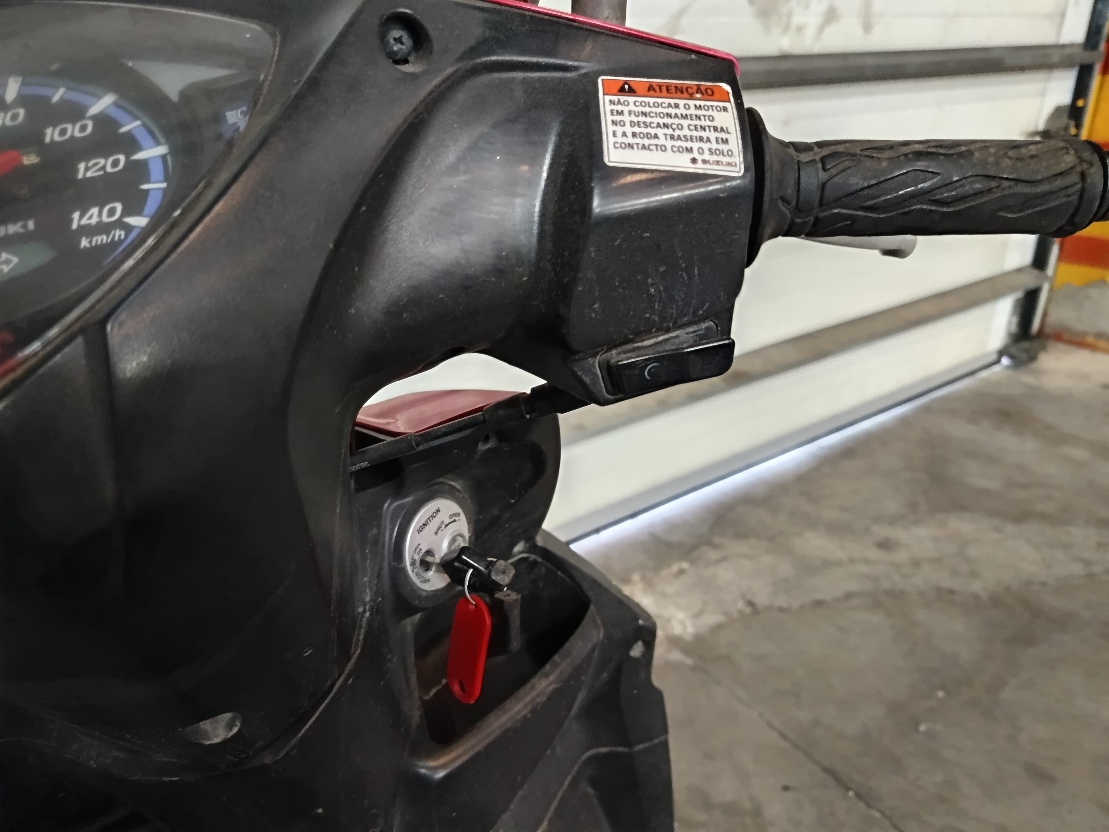 Suzuki UK 110 Adress · Ano 2015 — imagen 9