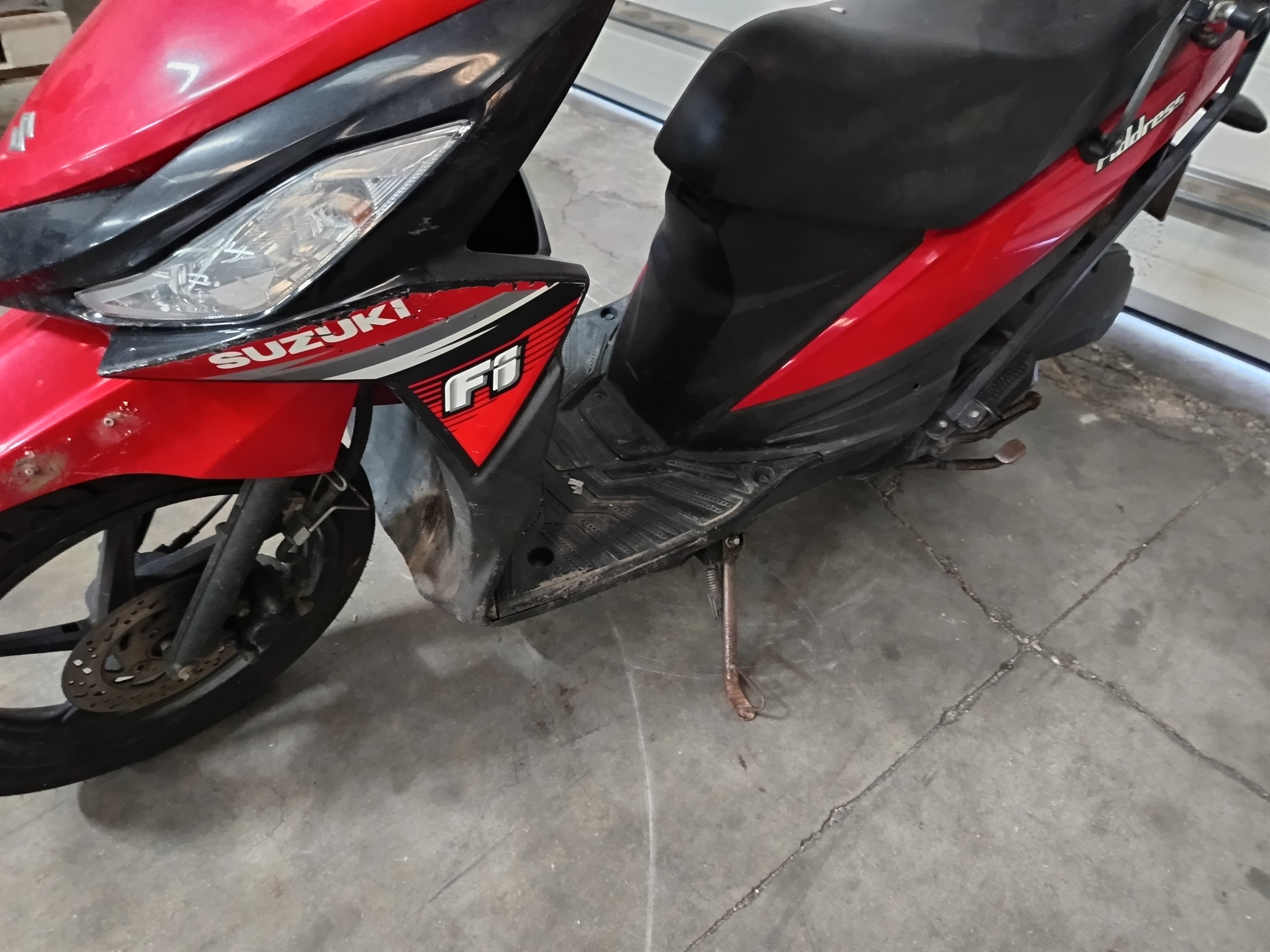 Suzuki UK 110 Adress · Ano 2015 — imagen 12