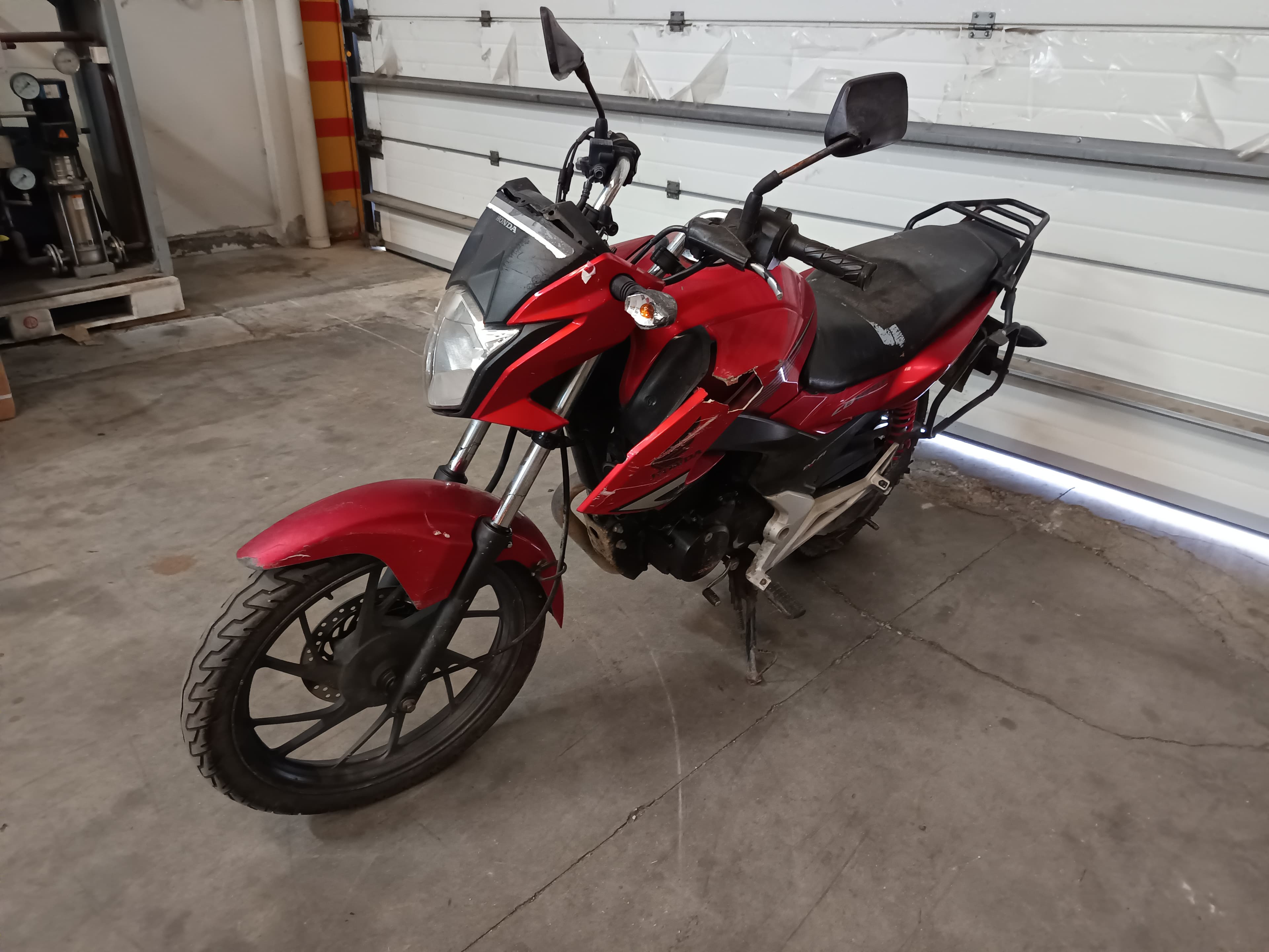 HONDA  CB 125 F · Ano 2016