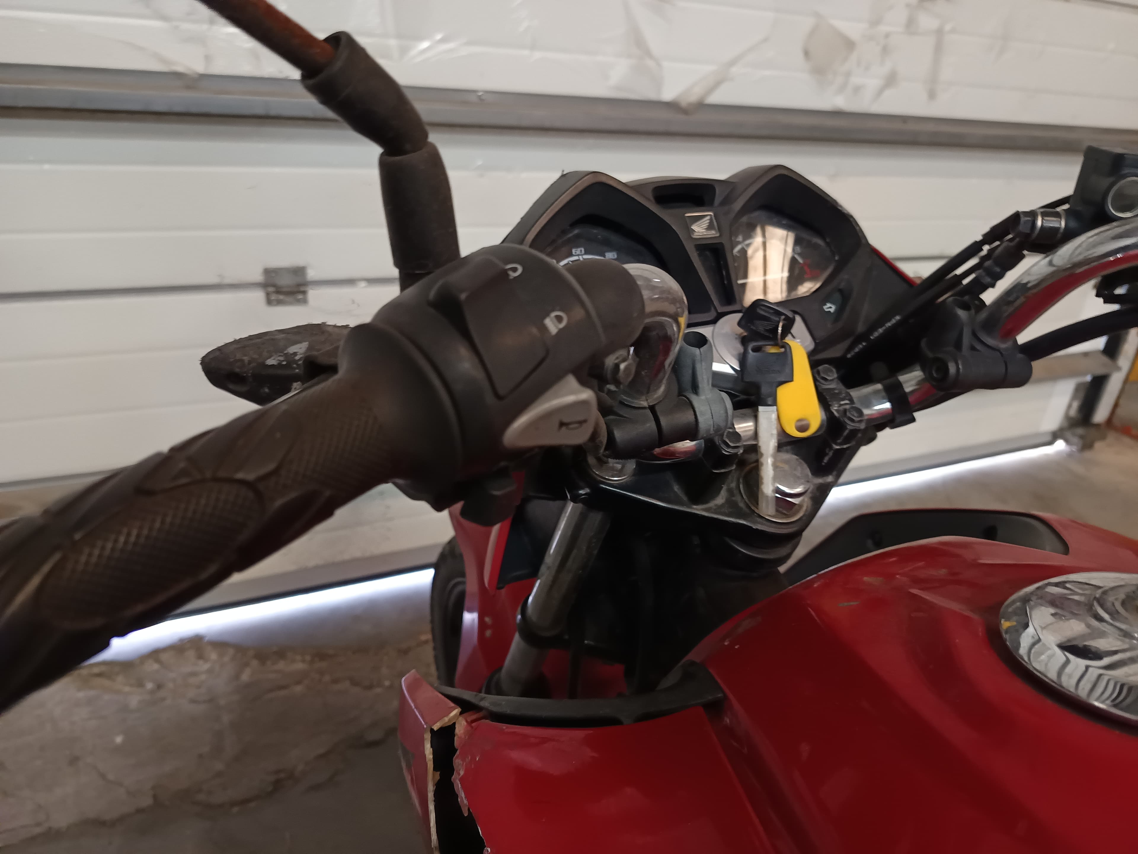 HONDA  CB 125 F · Ano 2016 — image 12