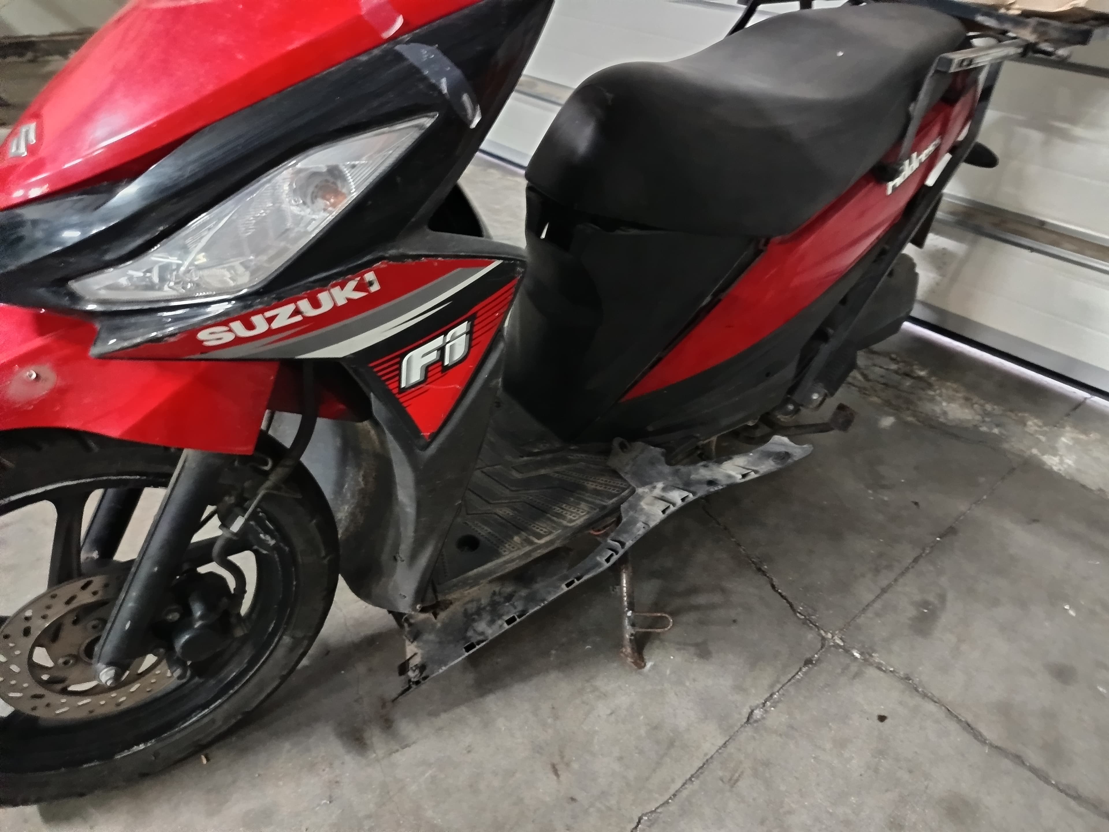Suzuki UK 110 Adress · Ano 2015 — imagen 13