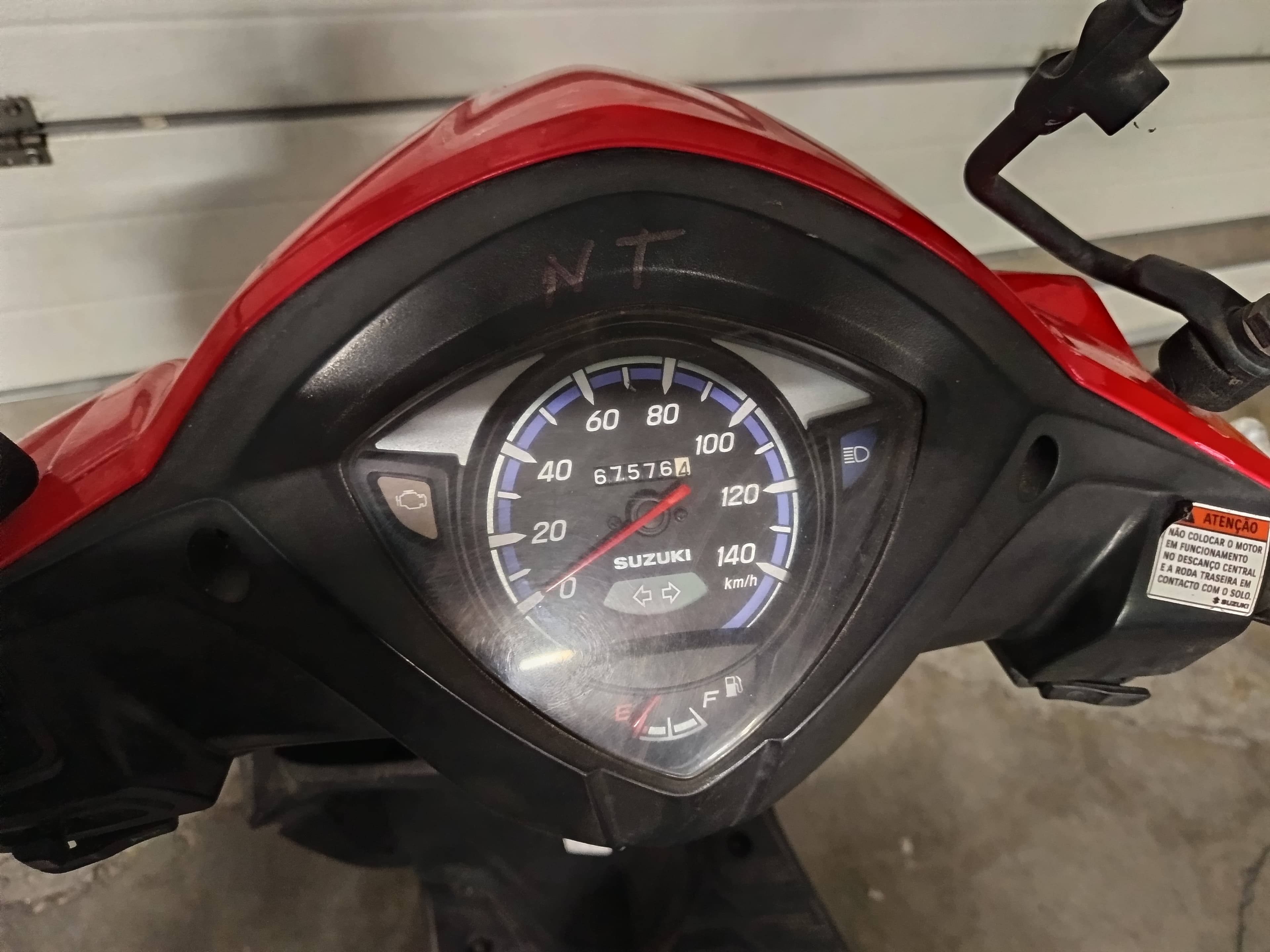 Suzuki UK 110 Adress · Ano 2015 — imagen 12