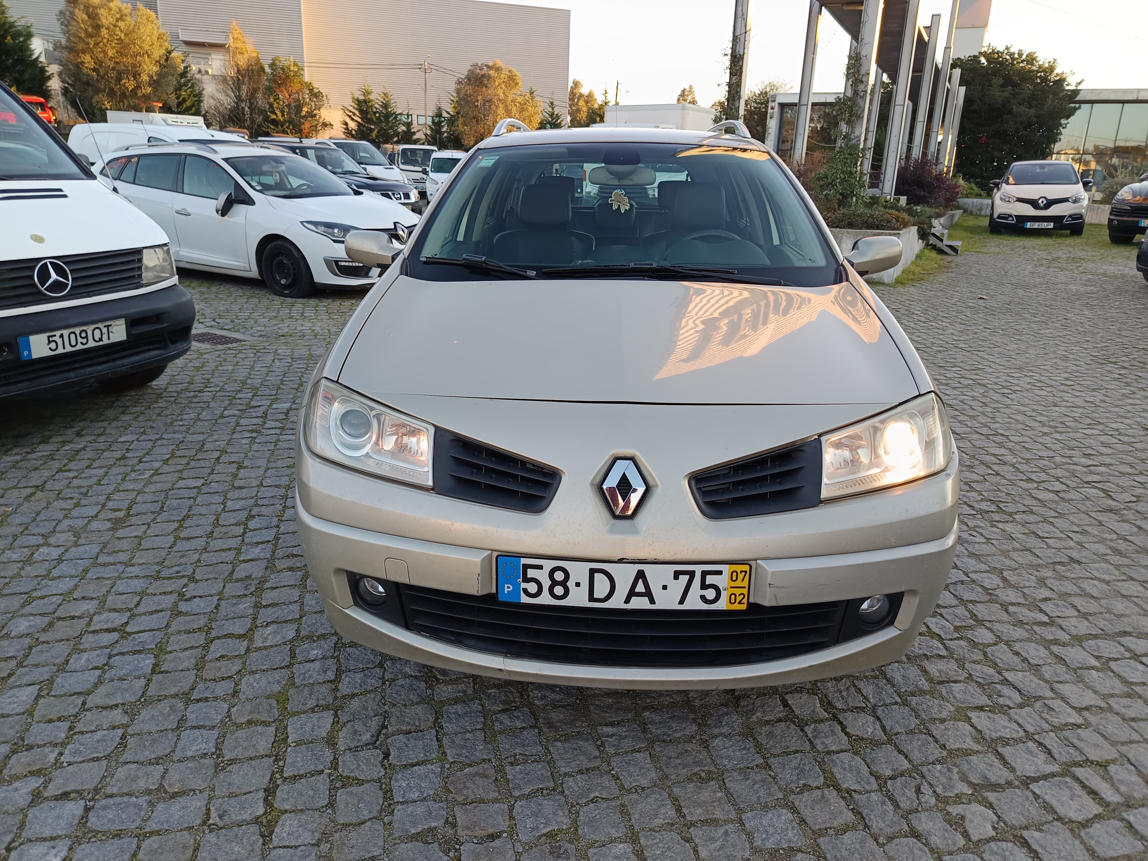 Renault Mégane · Ano 2007 — imagen 2