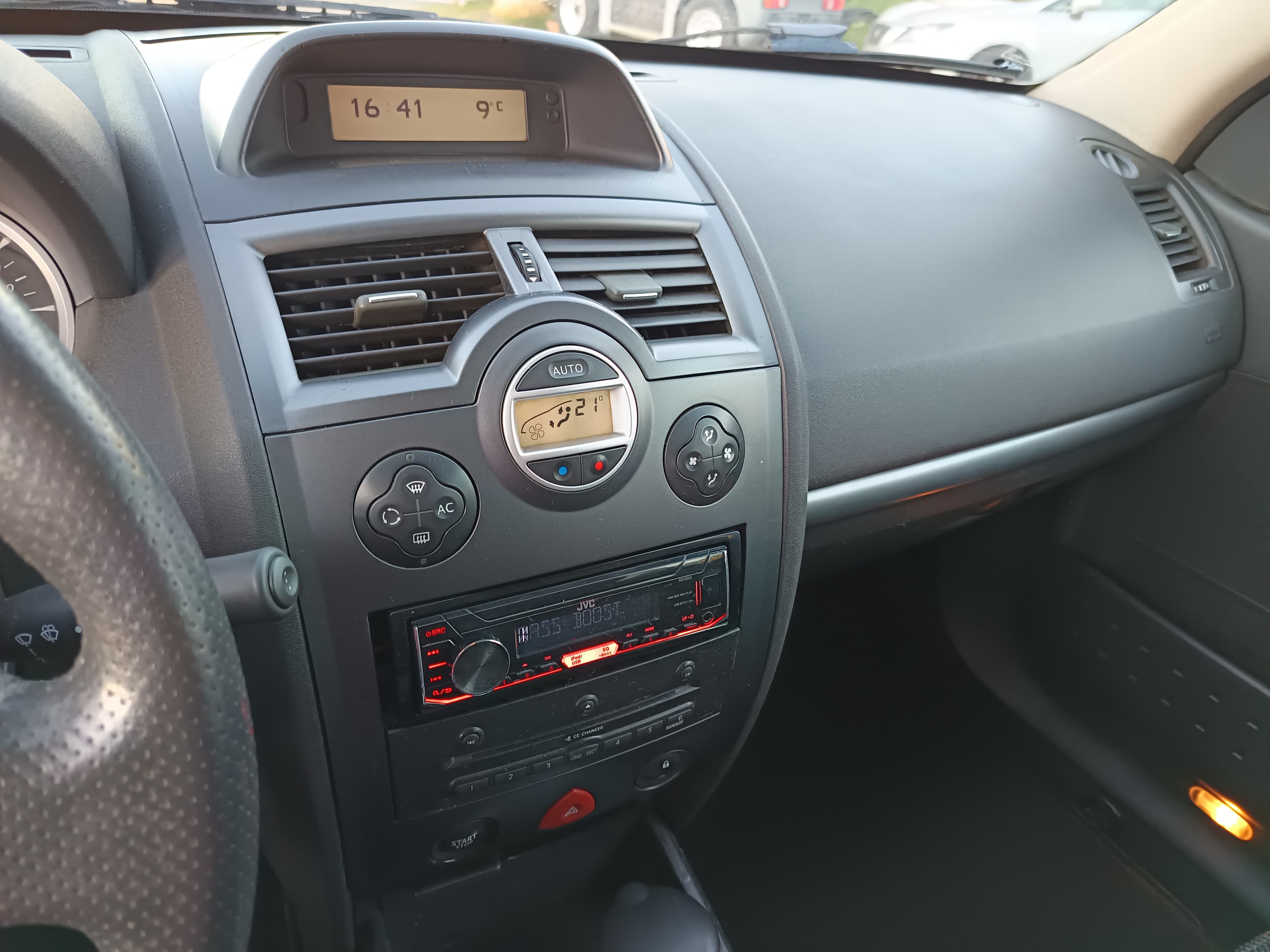 Renault Mégane · Ano 2007 — imagen 38