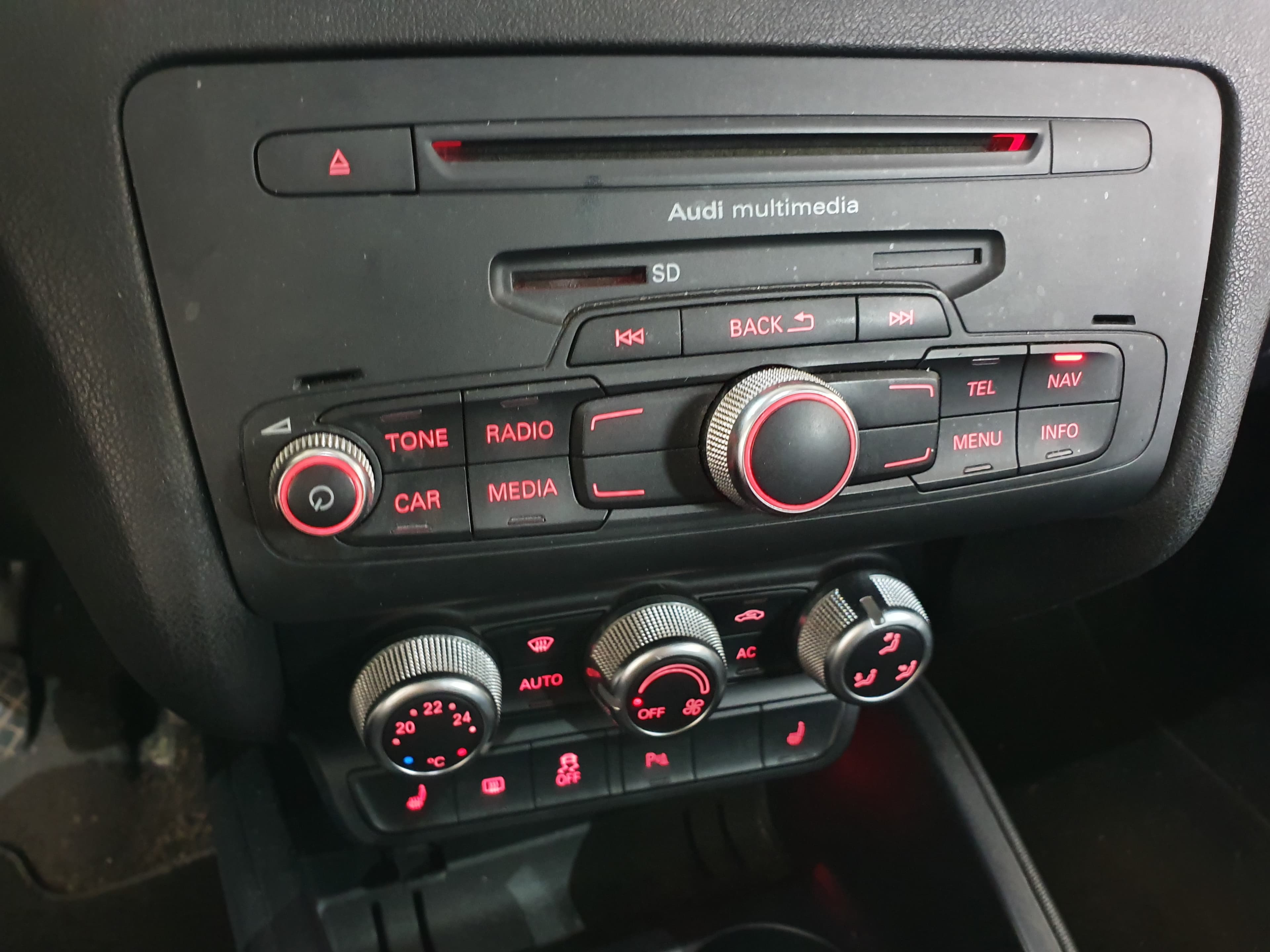 Audi A1 S-line · Ano 2010 — image 39