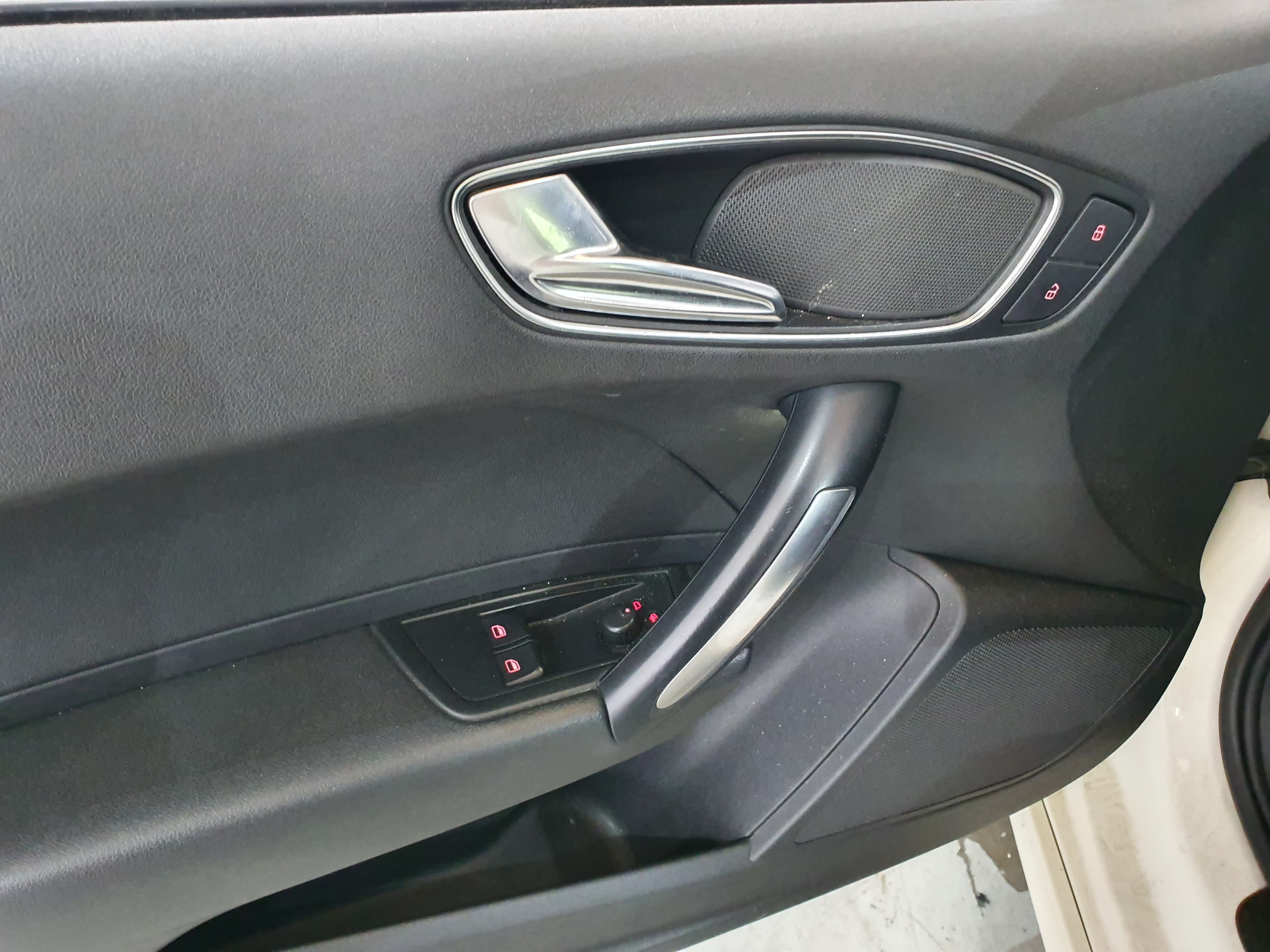 Audi A1 S-line · Ano 2010 — image 17