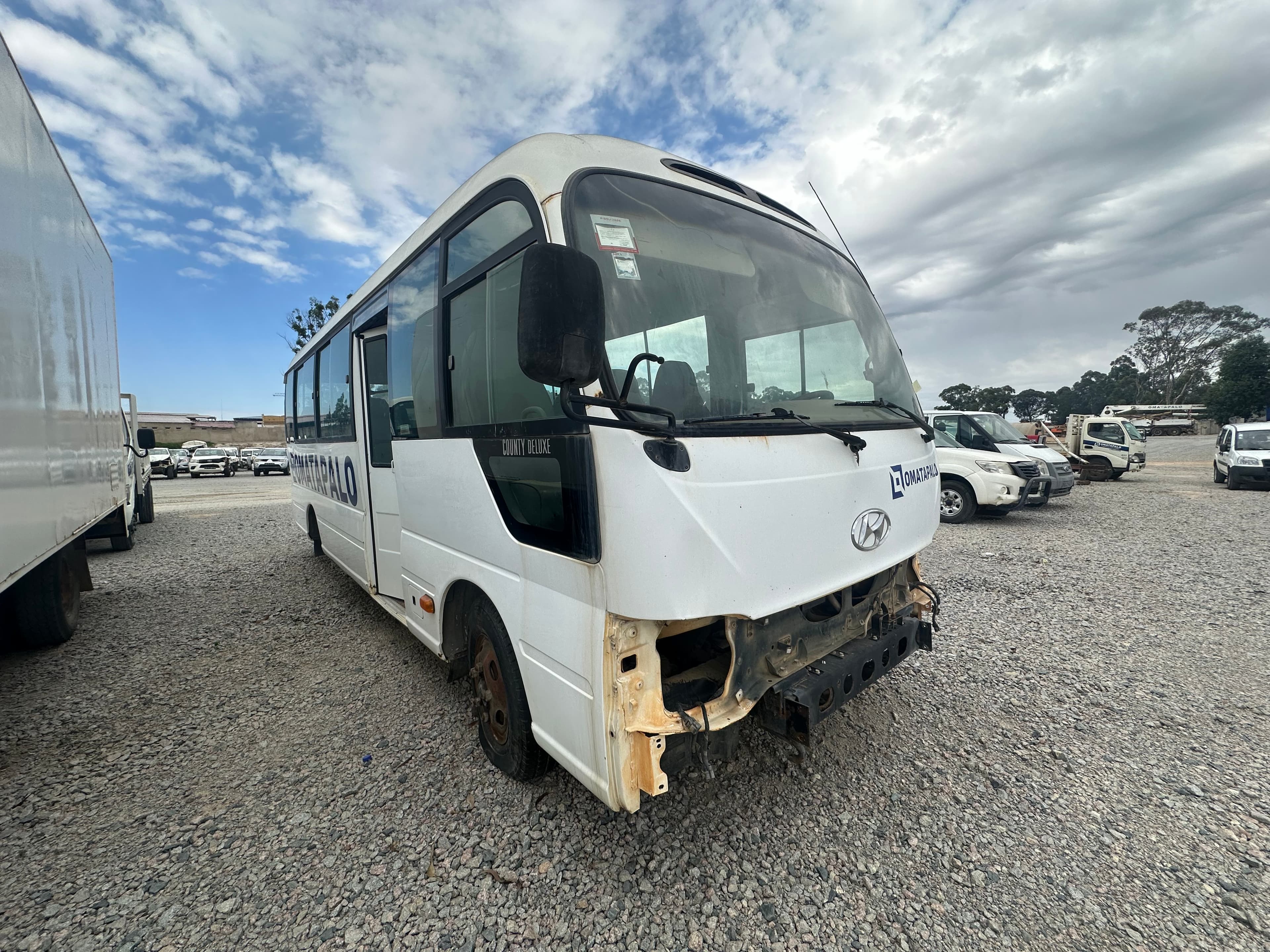 HYUNDAI COUNTY 30L — imagen 8