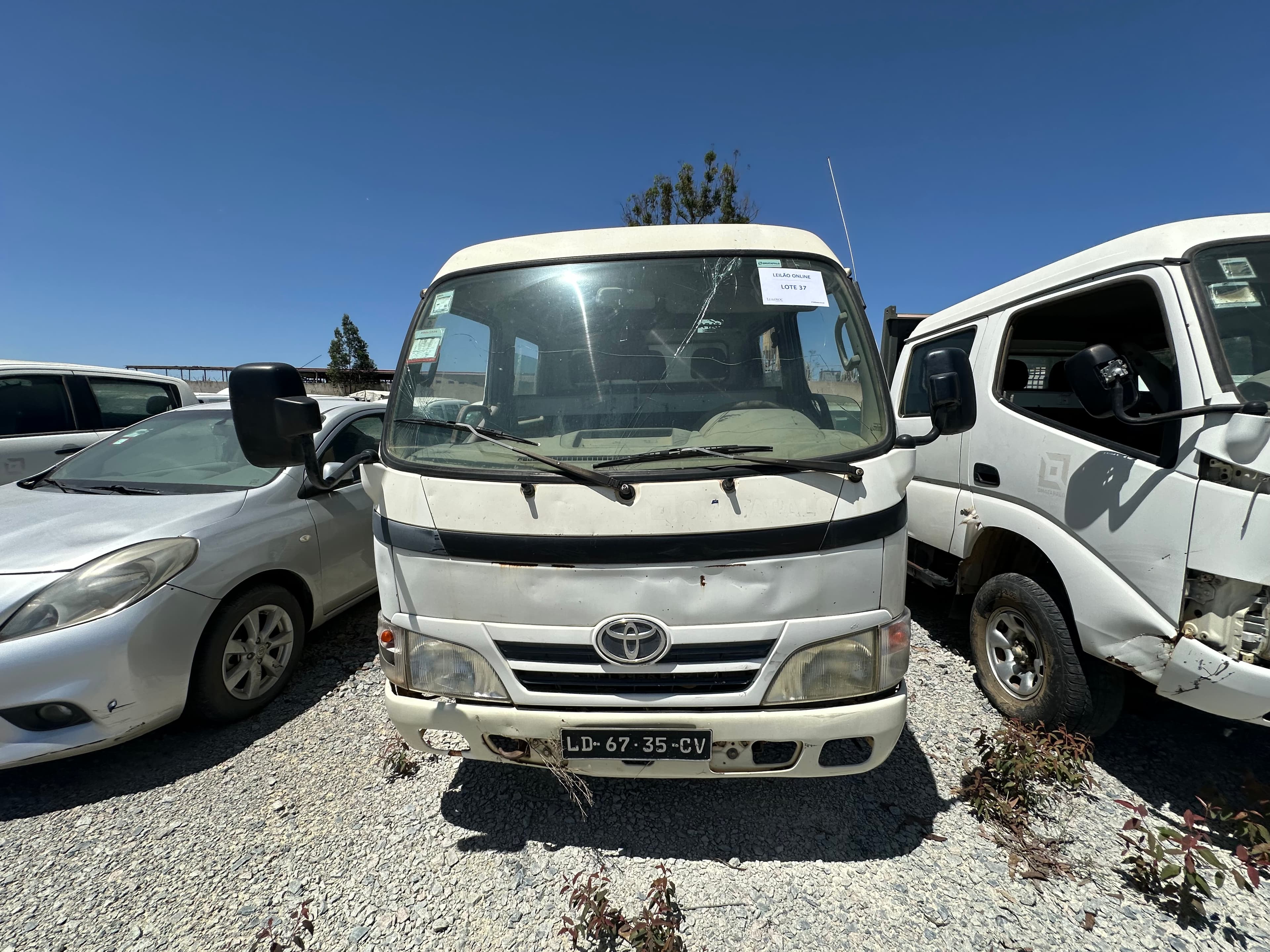 TOYOTA DYNA 280