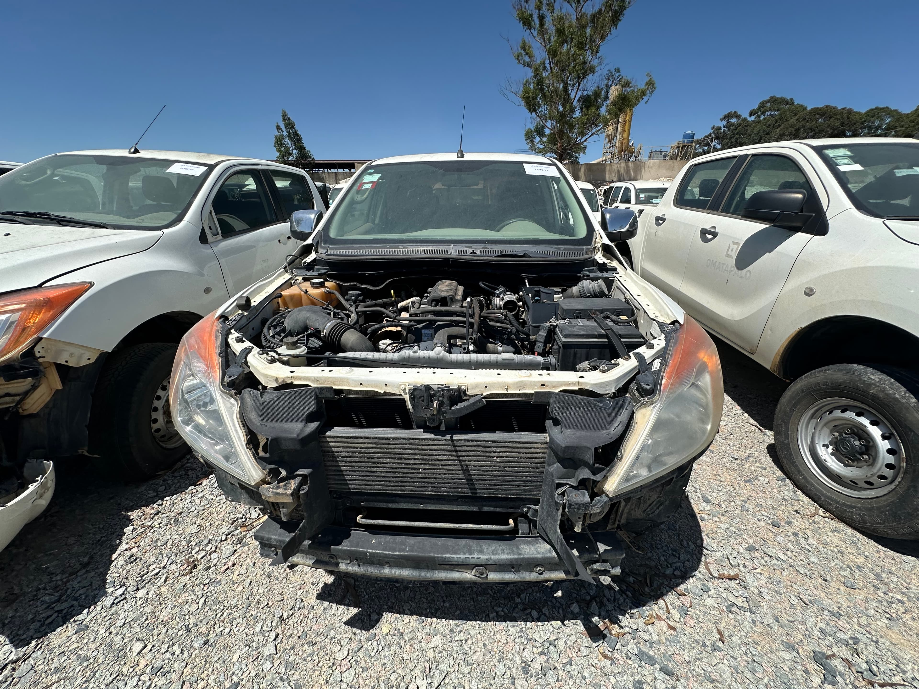 MAZDA BT50-4X4 DOUBLE CAB — imagem 4