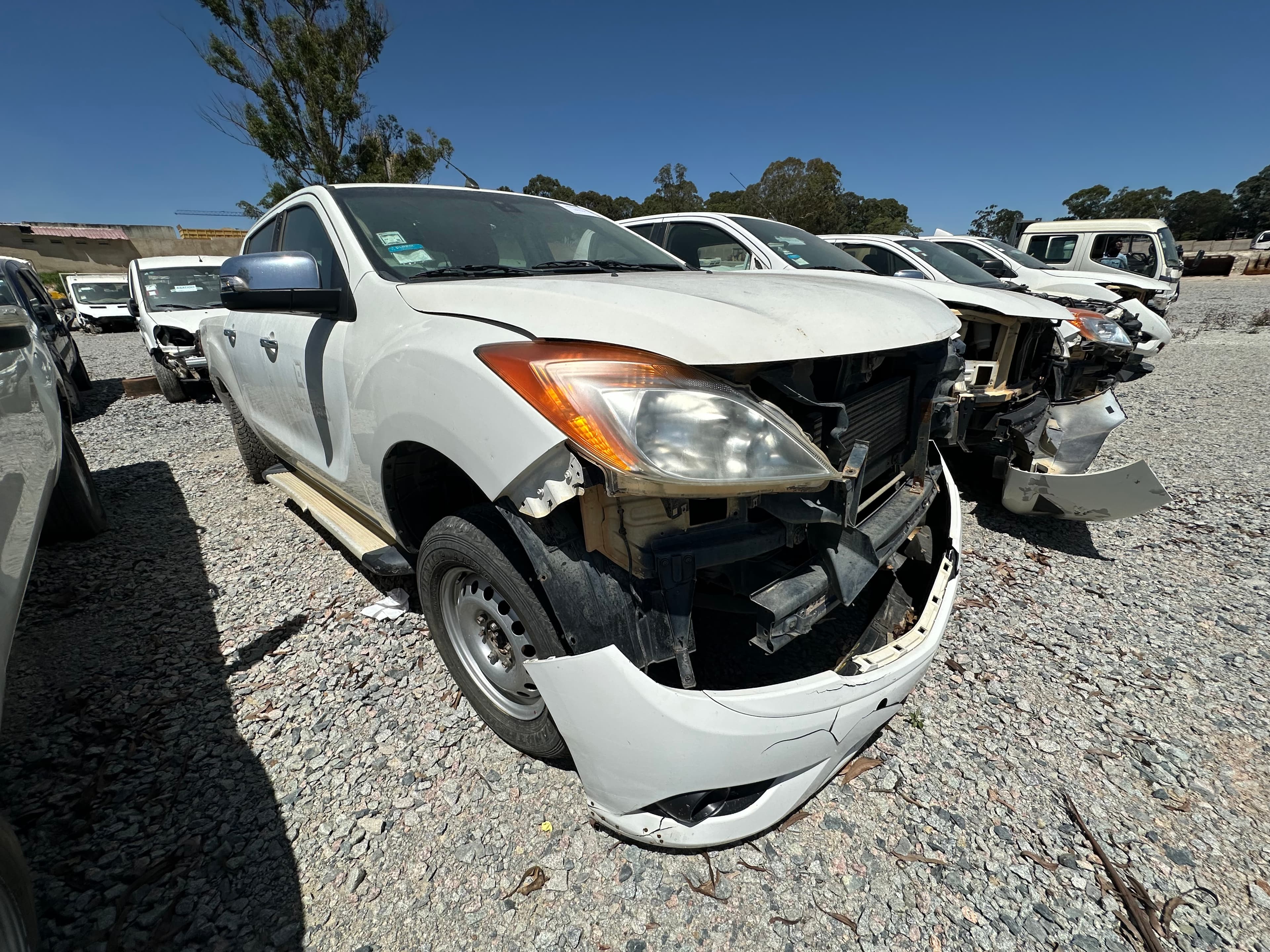 MAZDA BT50-4X4 DOUBLE CAB — imagen 3