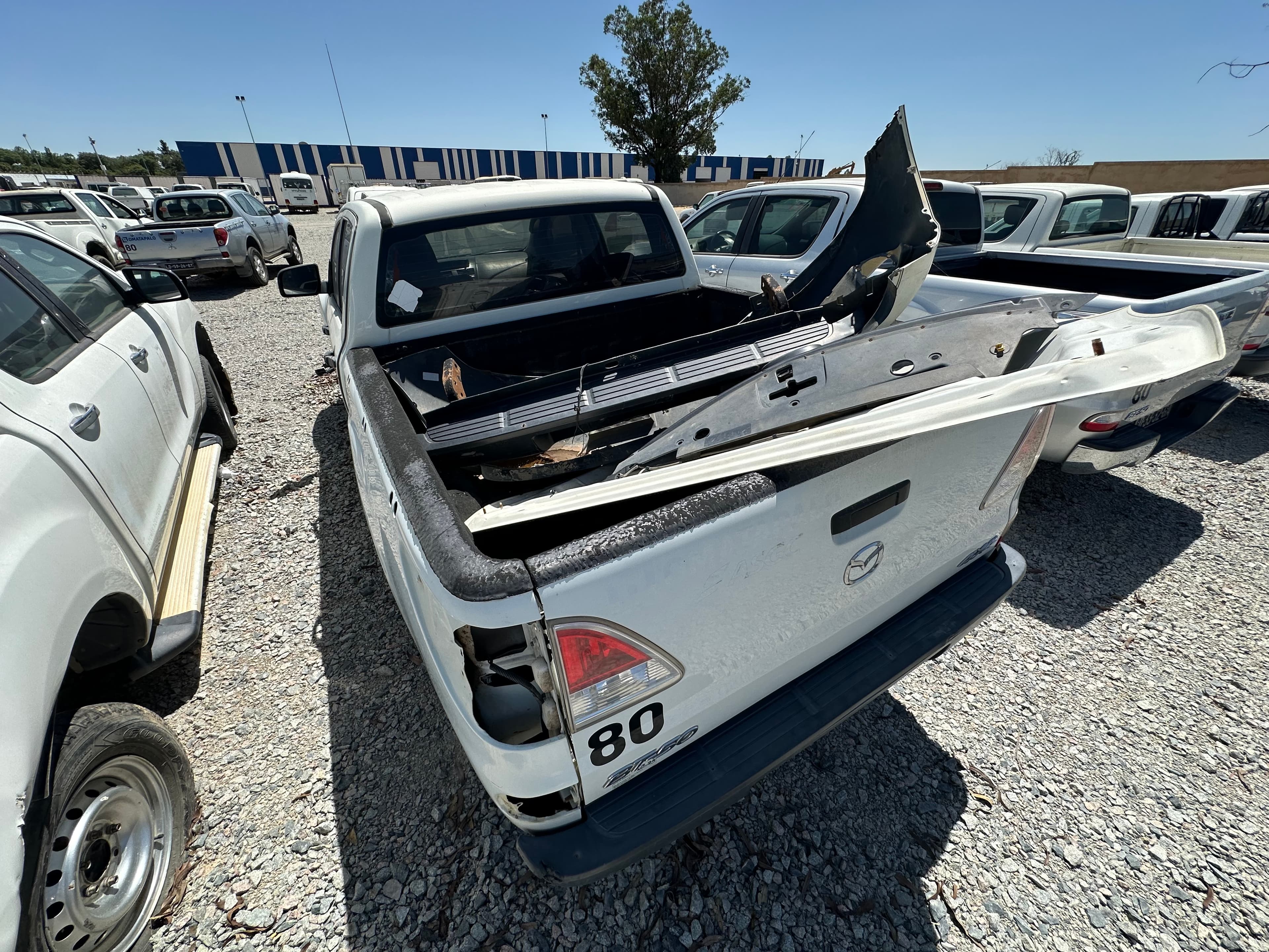 MAZDA BT50-4X4 DOUBLE CAB — image 8