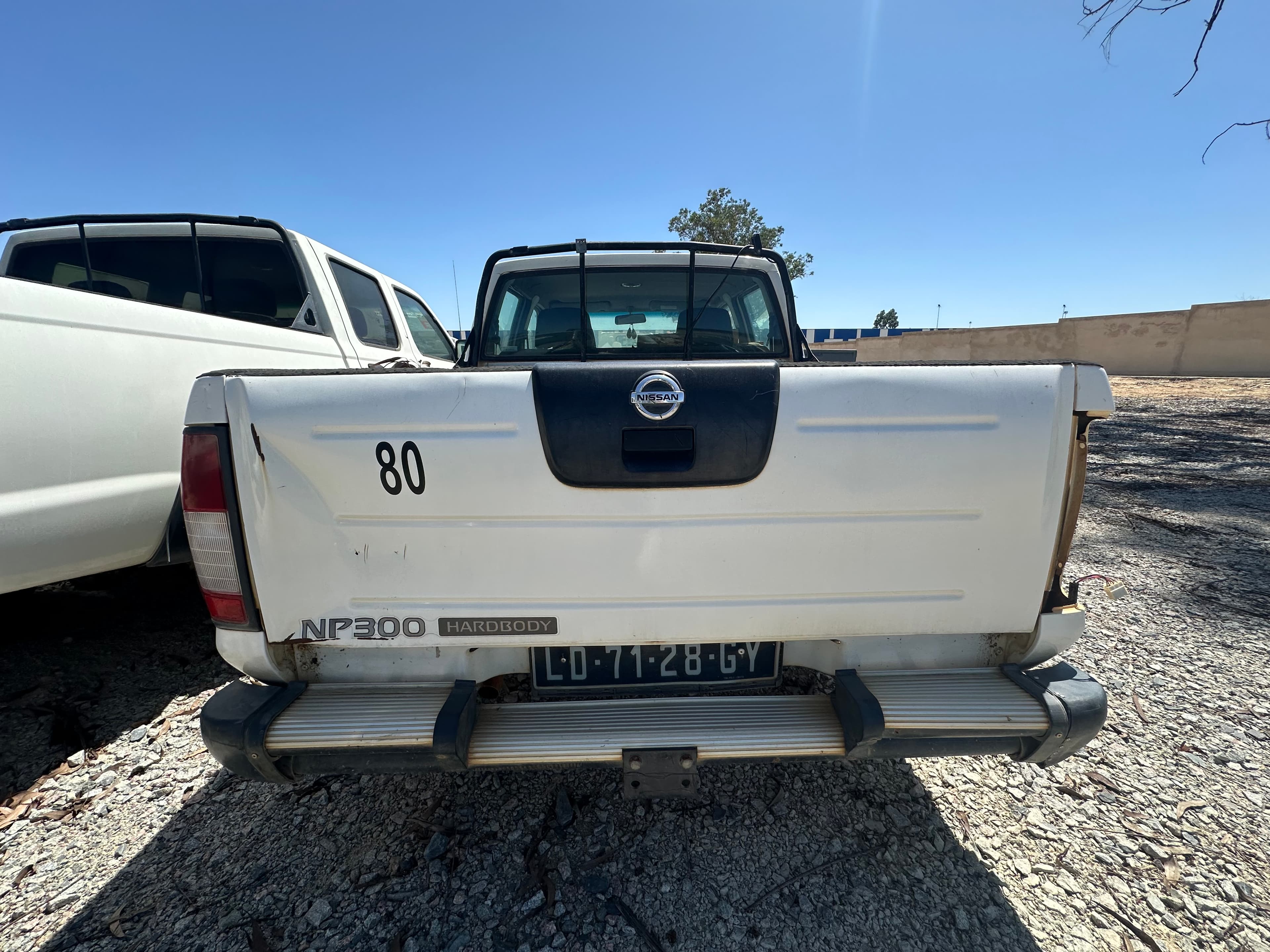 NISSAN HARDBODY 4WD DC — imagen 5