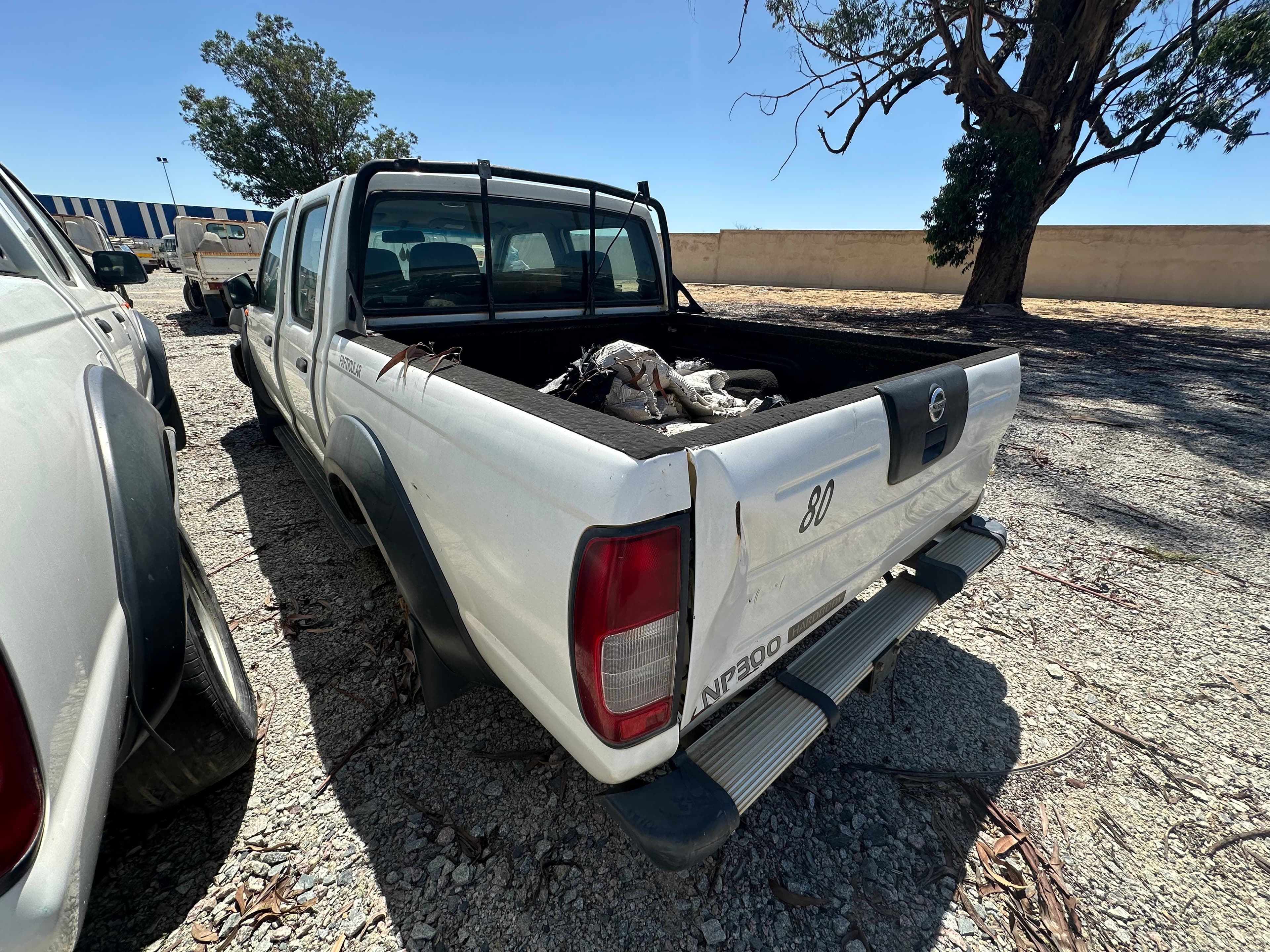 NISSAN HARDBODY 4WD DC — imagen 6
