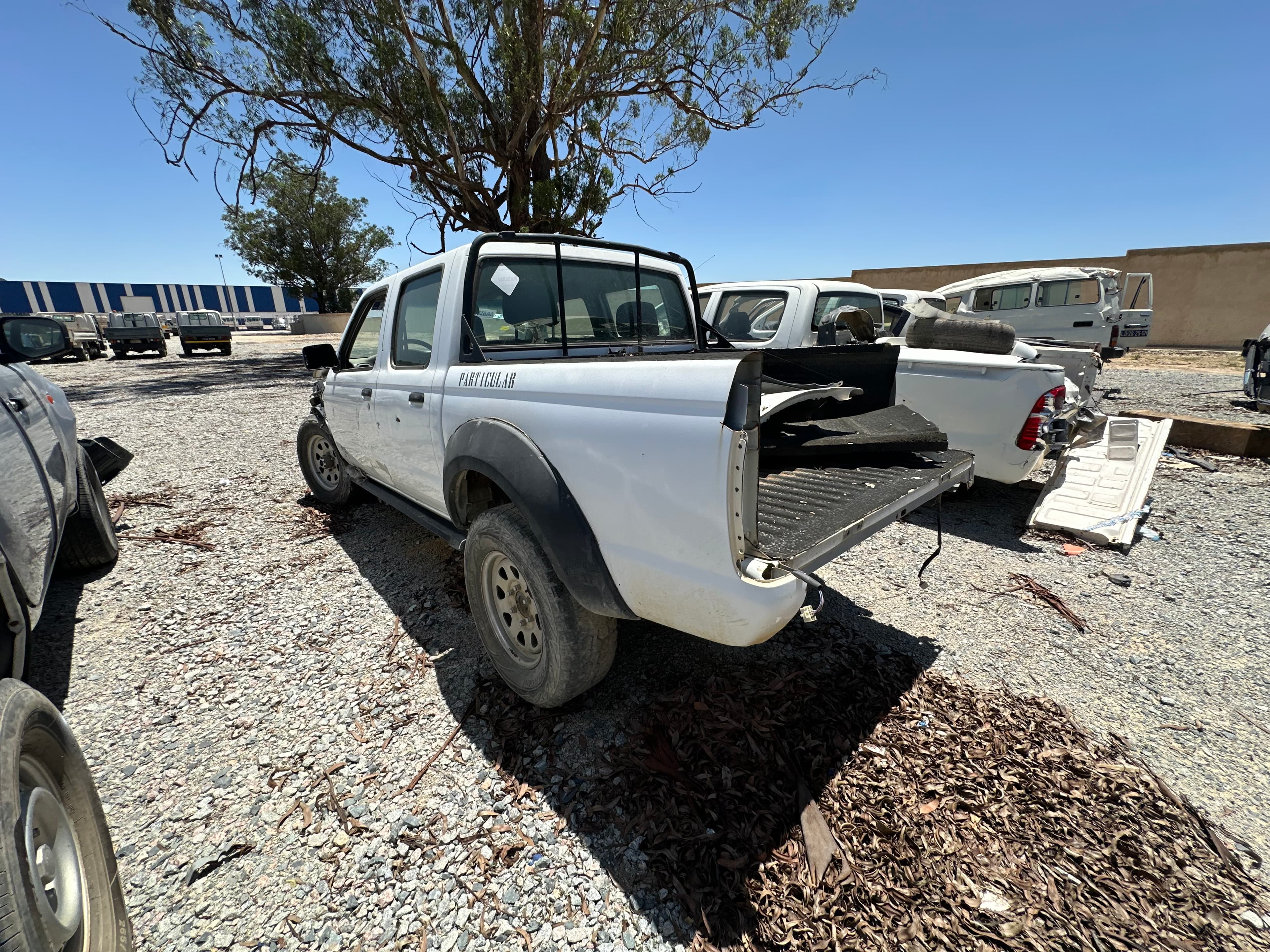 NISSAN HARDBODY 4WD DC — imagen 7