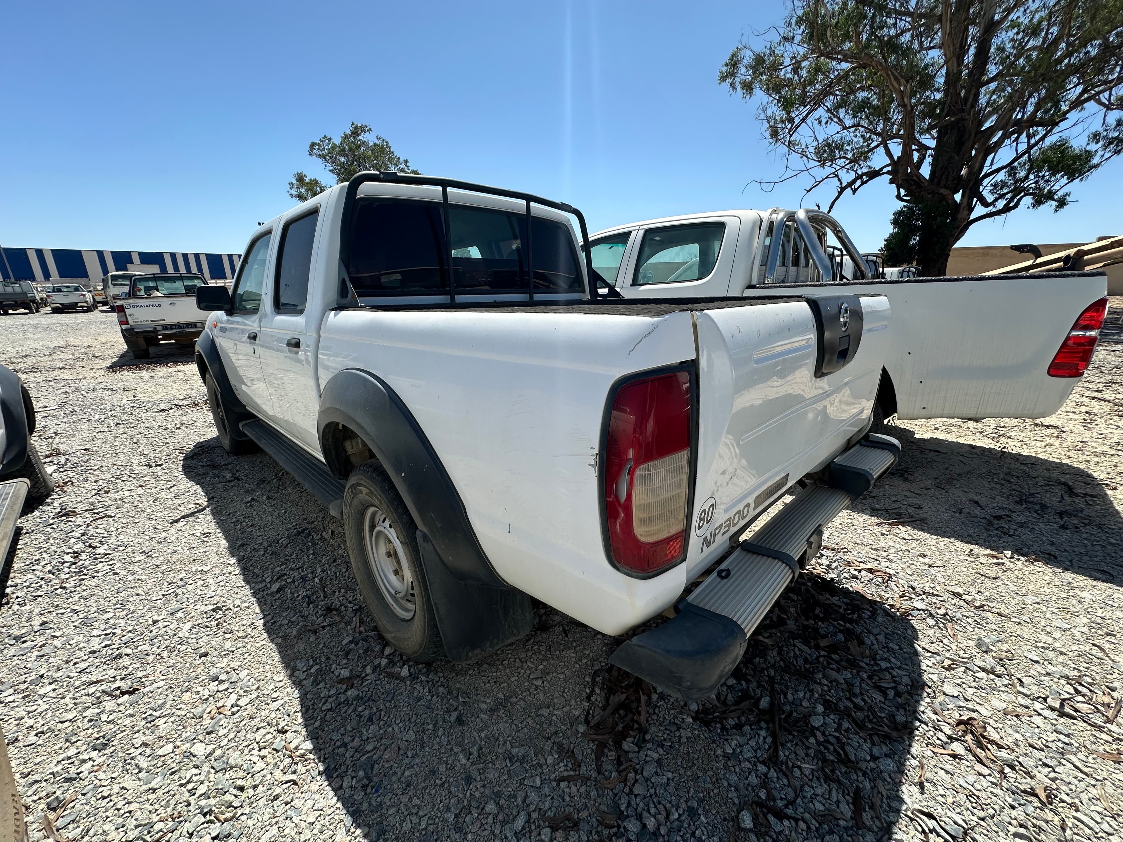 NISSAN HARDBODY 4WD DC — image 6