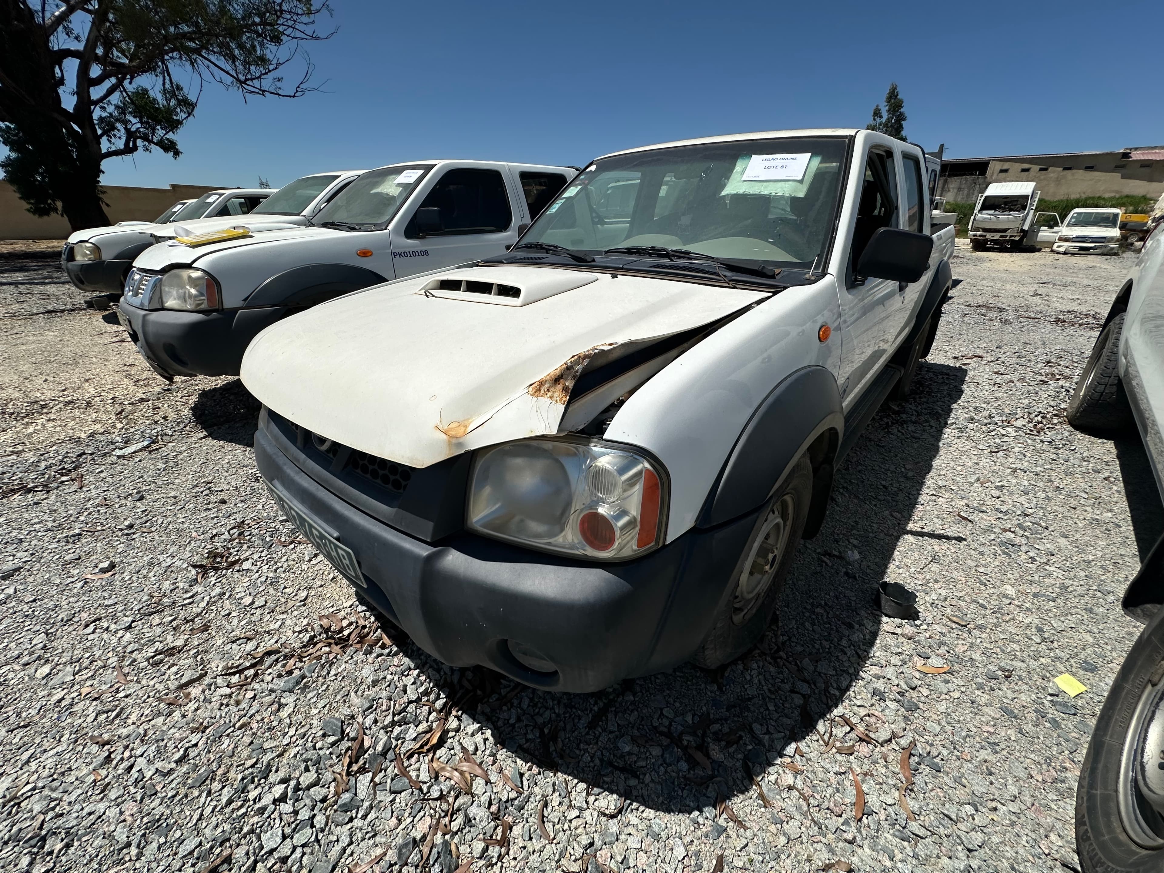 NISSAN HARDBODY 4WD DC — imagem 6