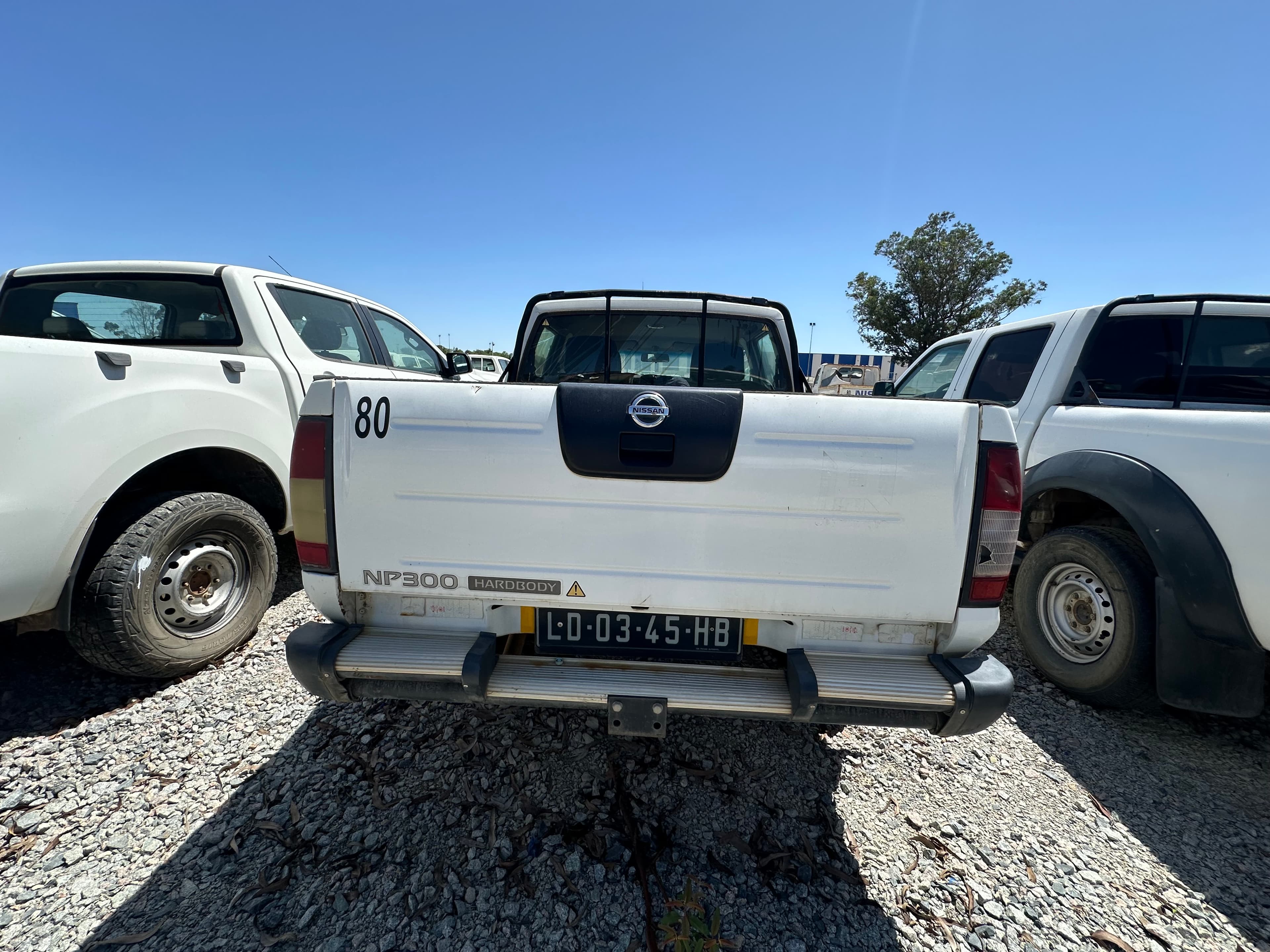 NISSAN HARDBODY 4WD DC — imagem 3