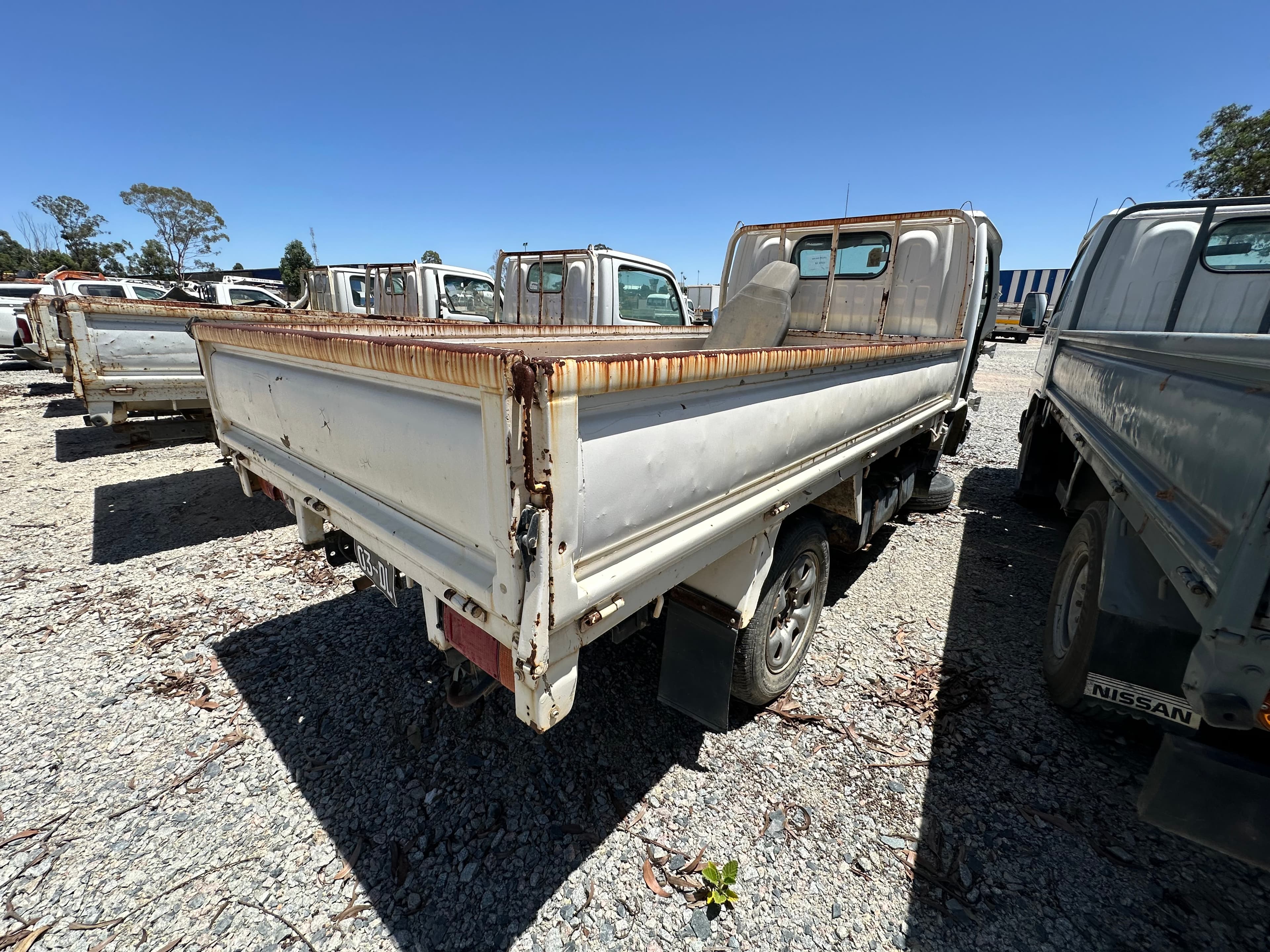 NISSAN CABSTAR F23 — imagen 6