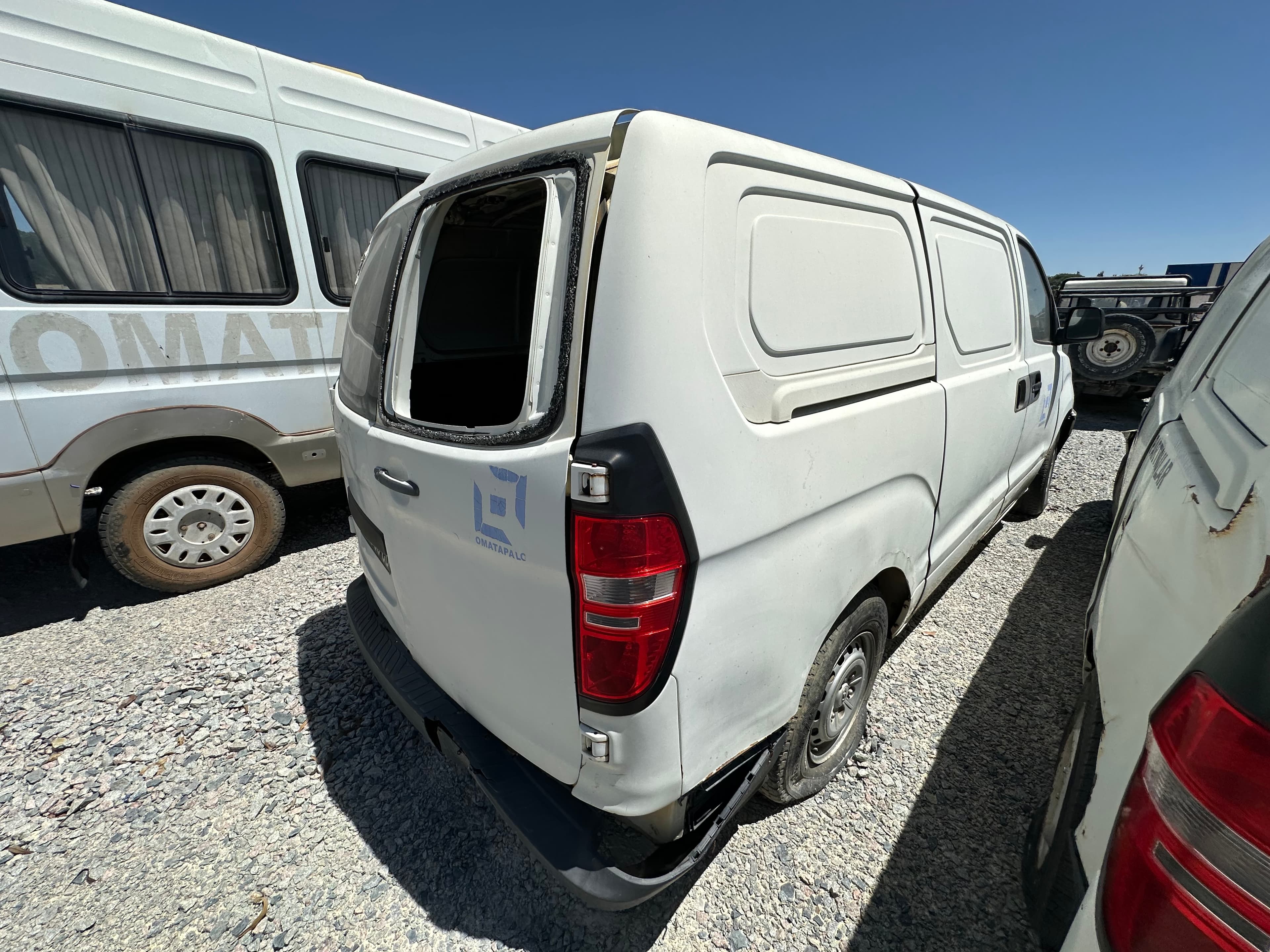 HYUNDA H1 — imagen 3