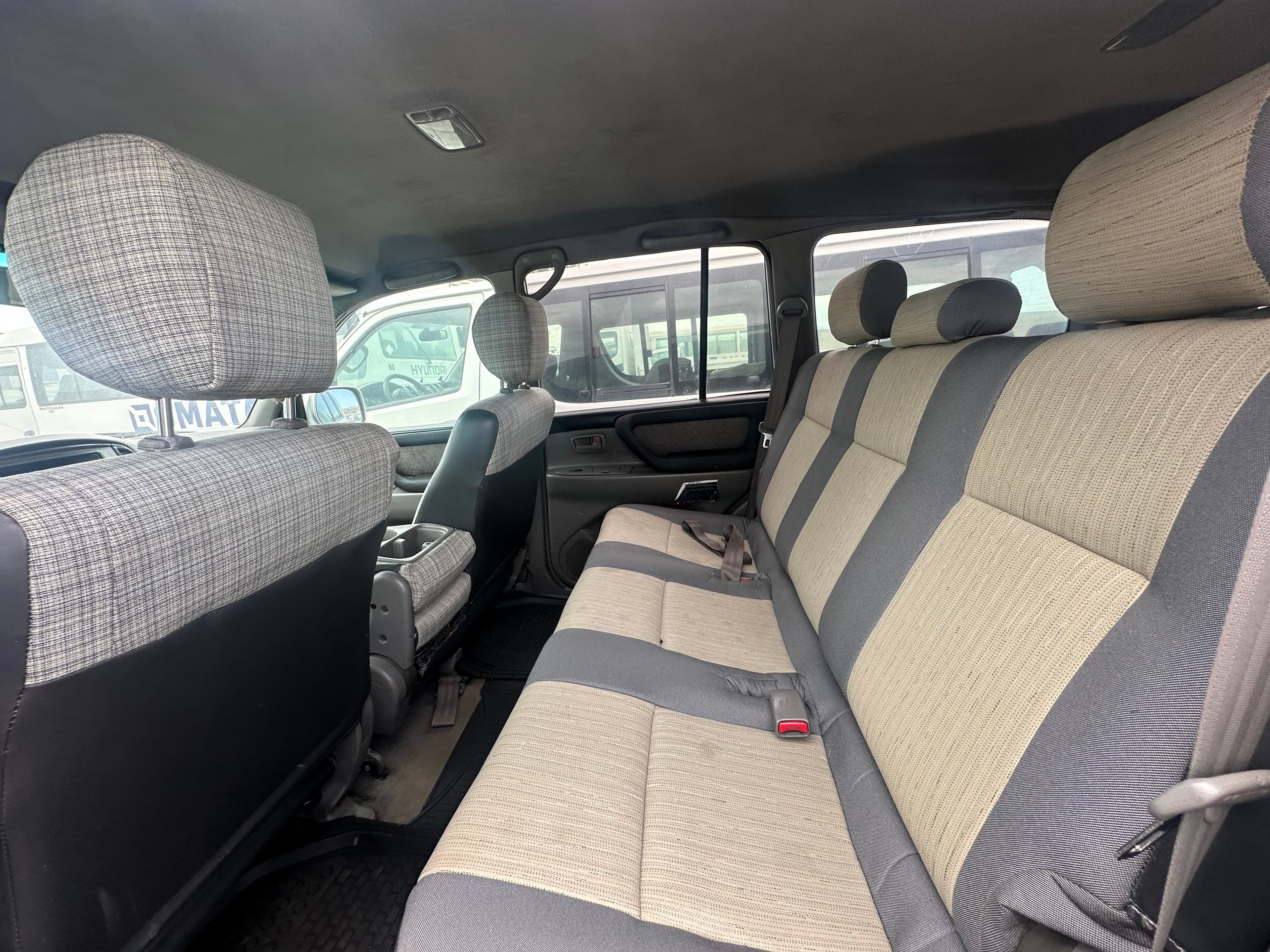TOYOTA LAND-CRUISER GX — imagen 2