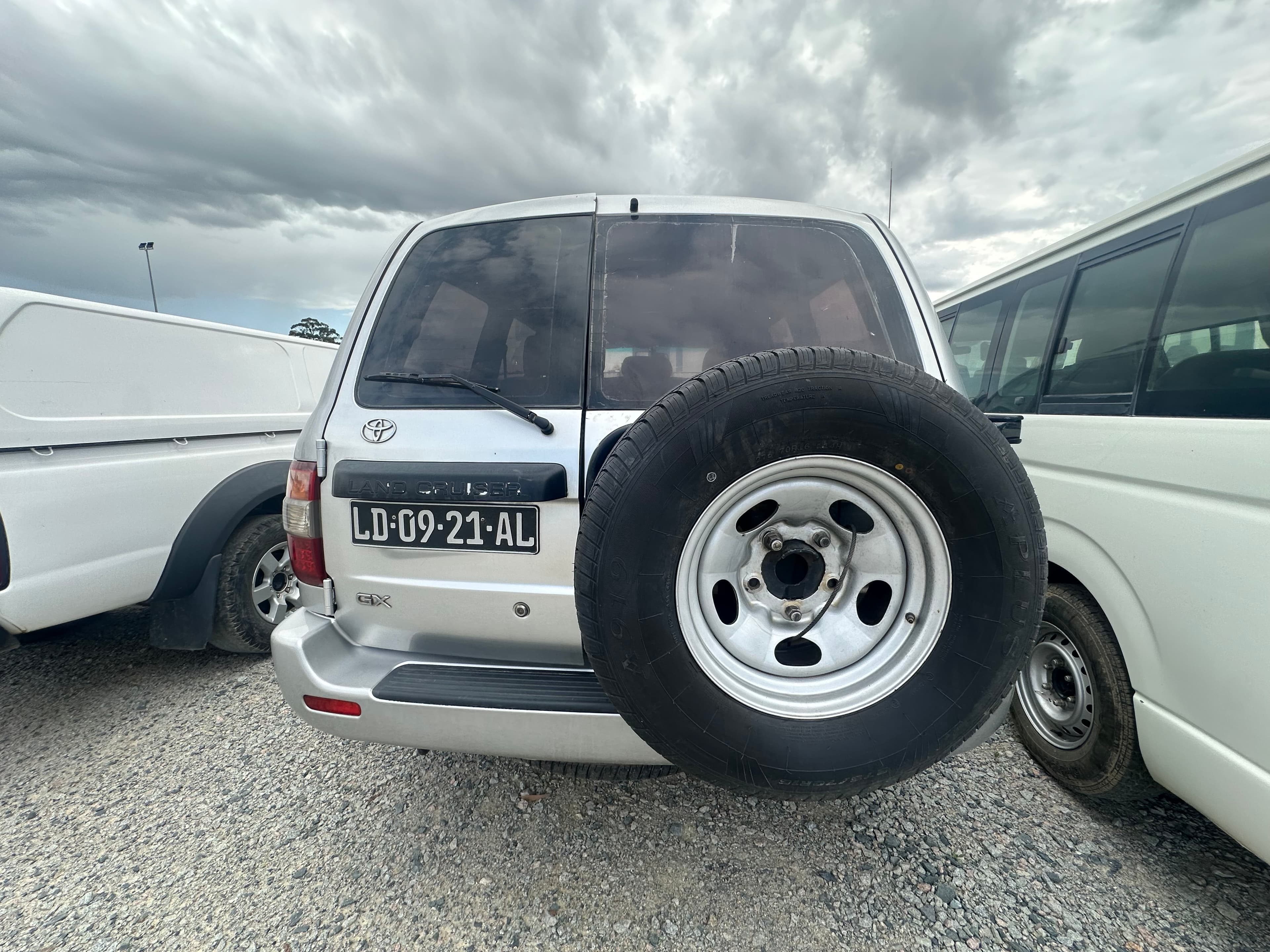 TOYOTA LAND-CRUISER GX — imagen 5