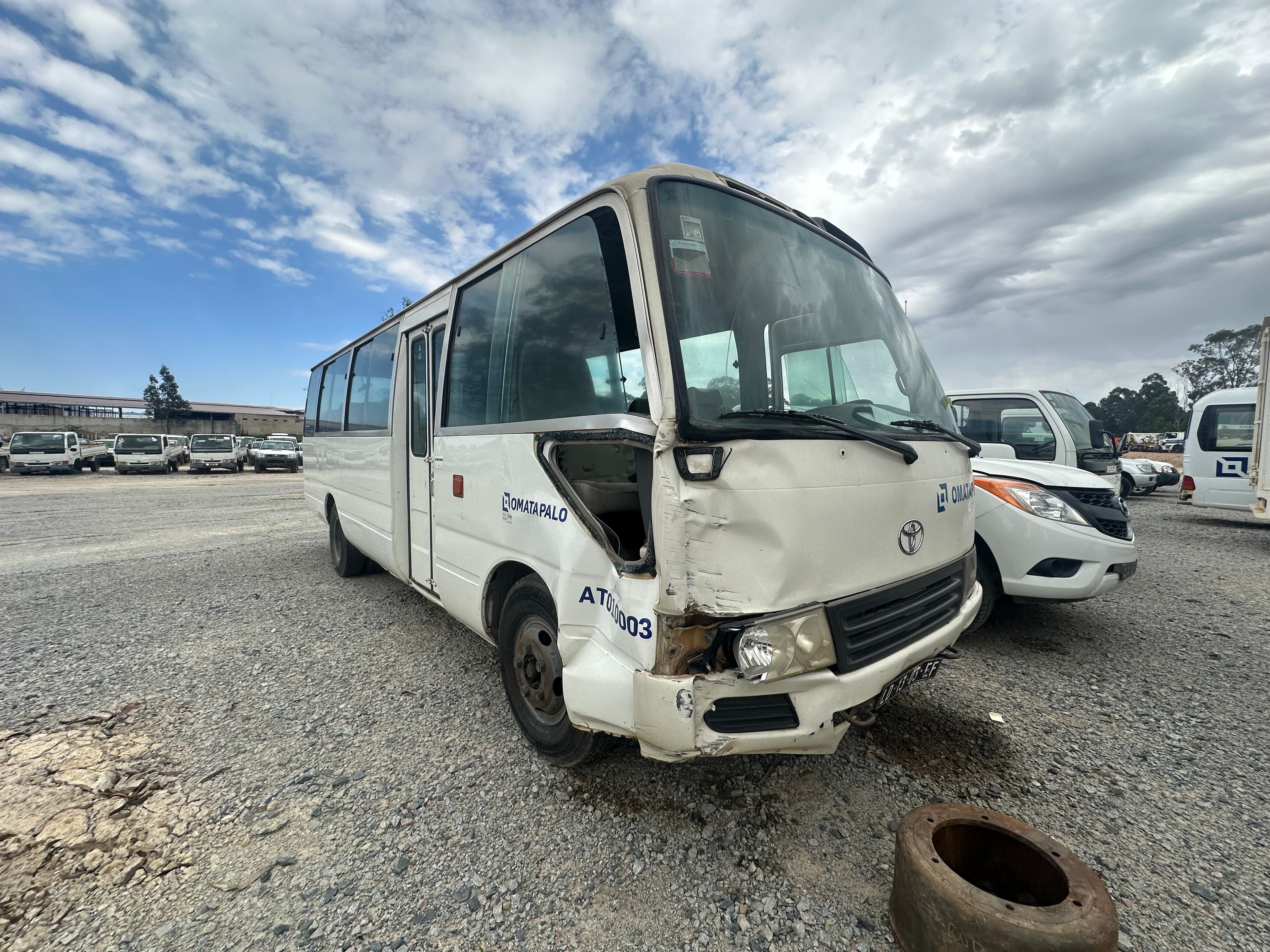 TOYOTA COASTER 30L — imagen 12