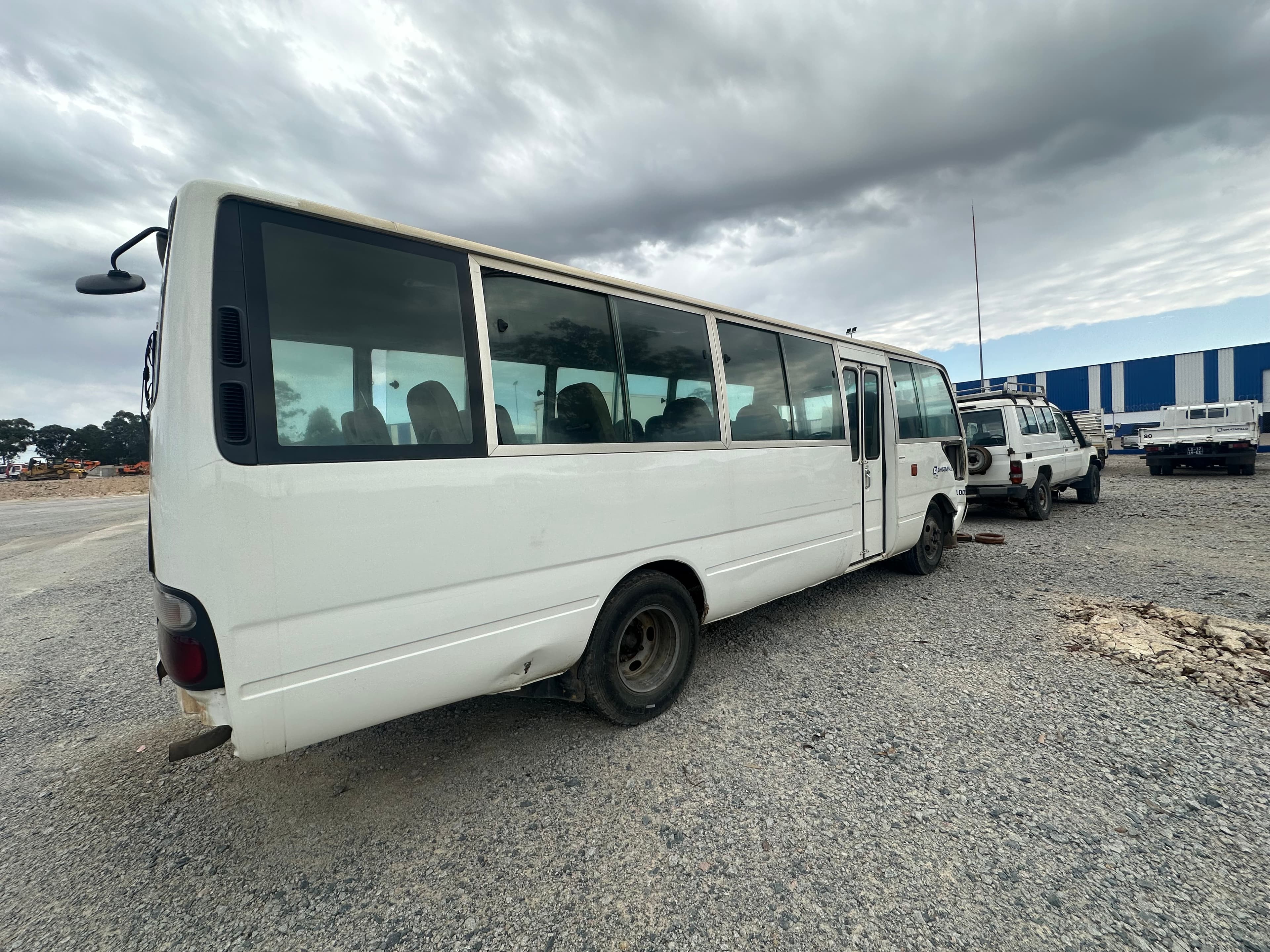 TOYOTA COASTER 30L — imagen 2