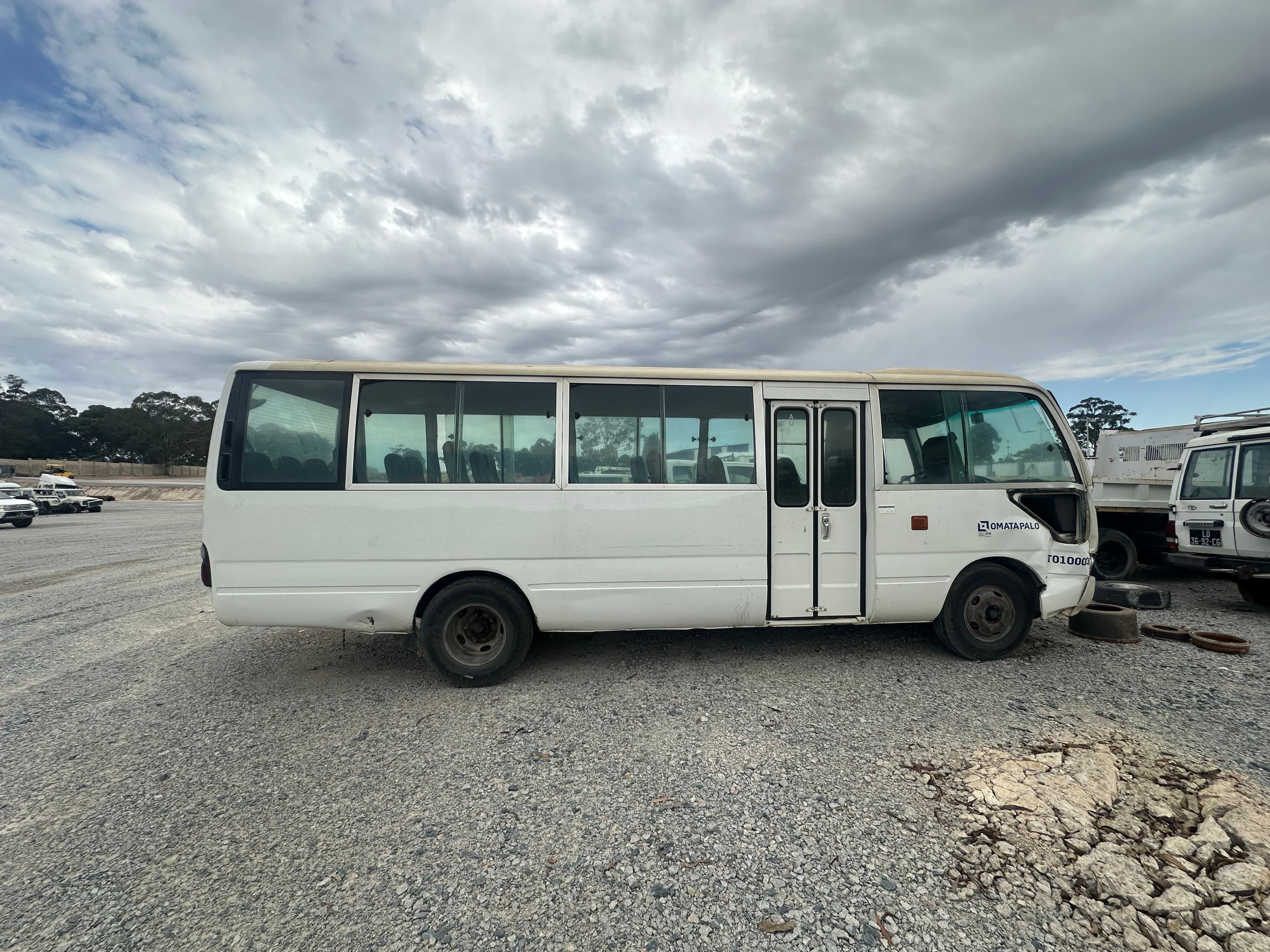 TOYOTA COASTER 30L — imagen 10