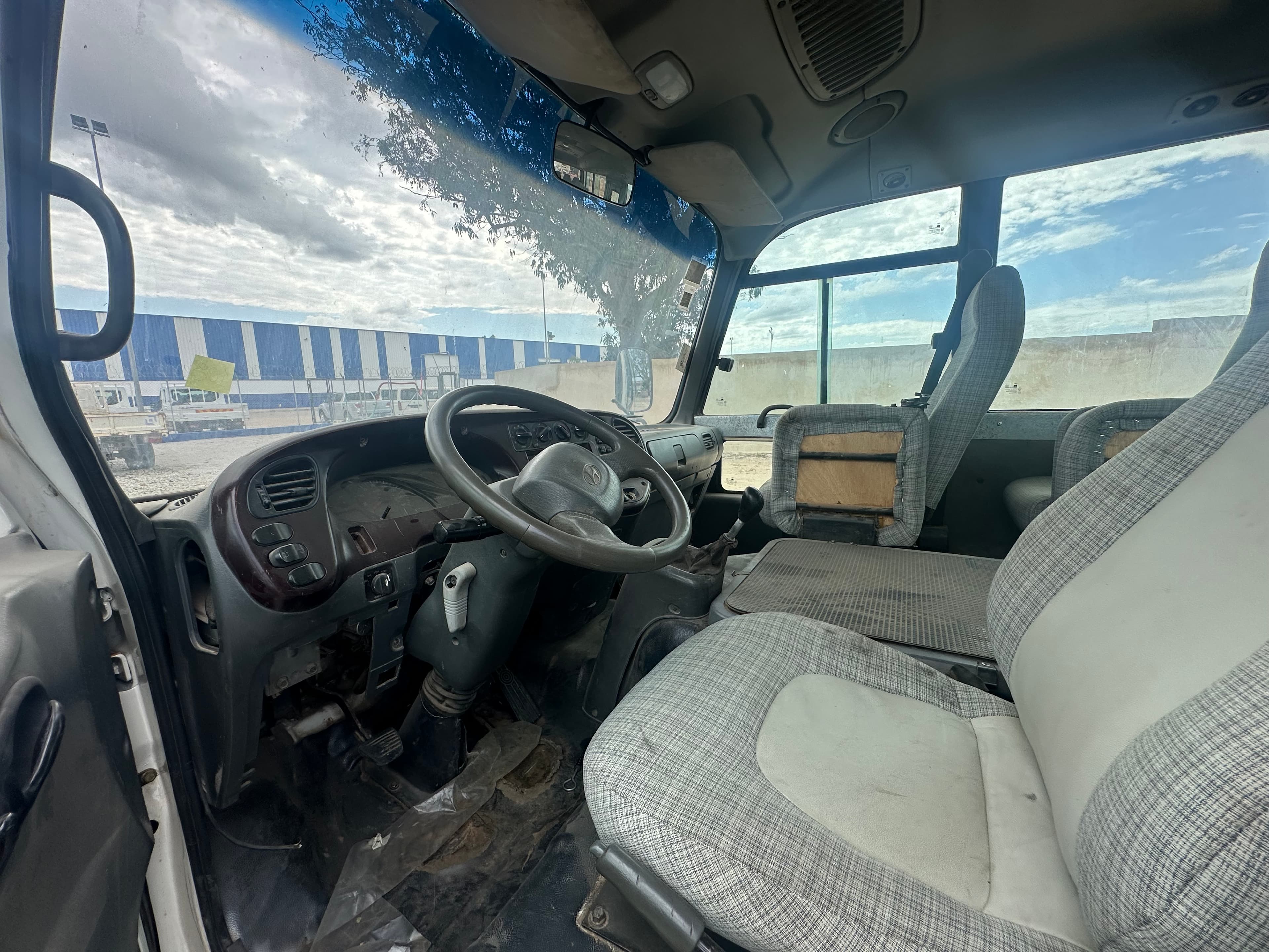 HYUNDAI, modelo COUNTY — imagen 10