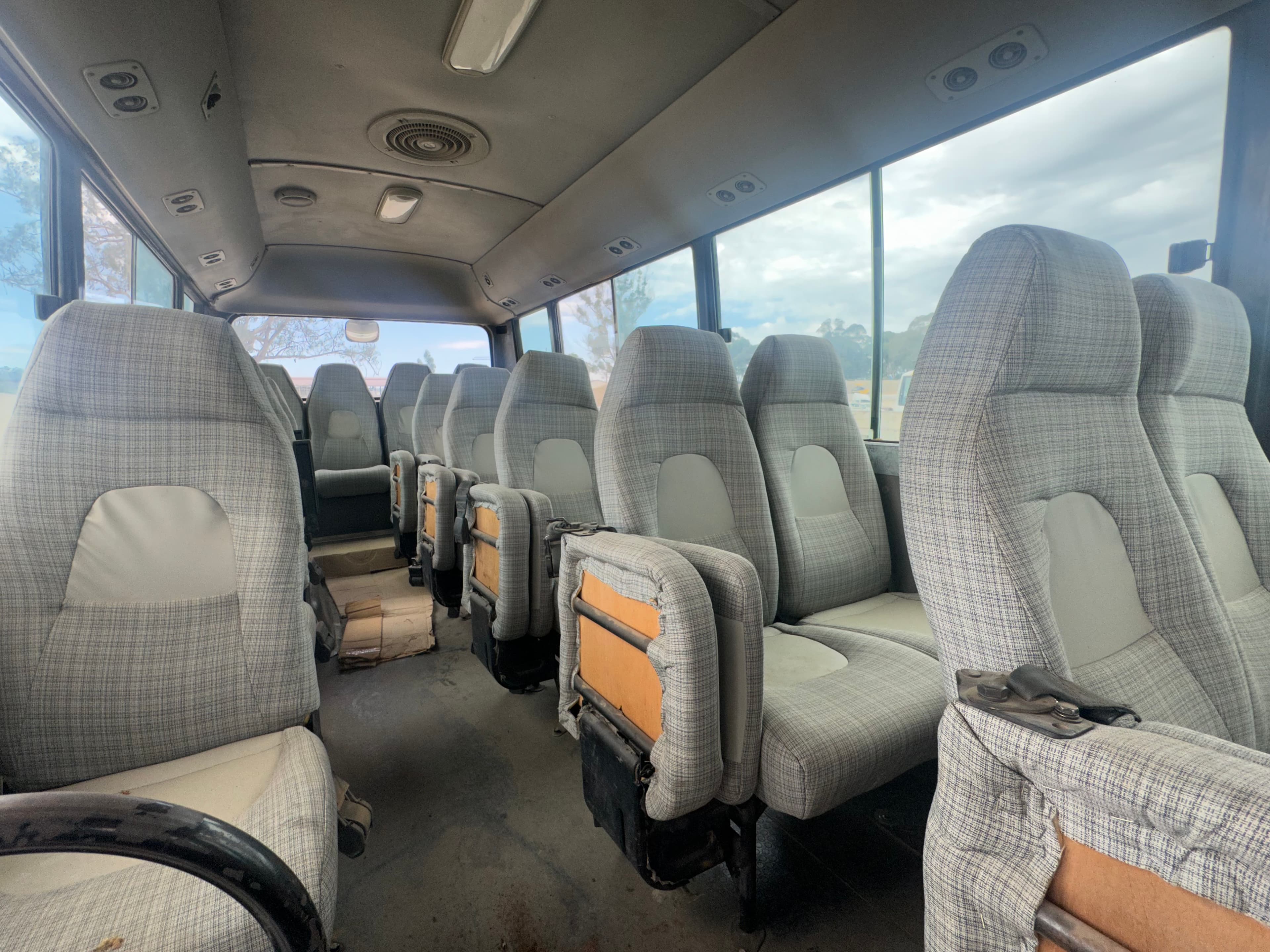 HYUNDAI, modelo COUNTY — imagen 3