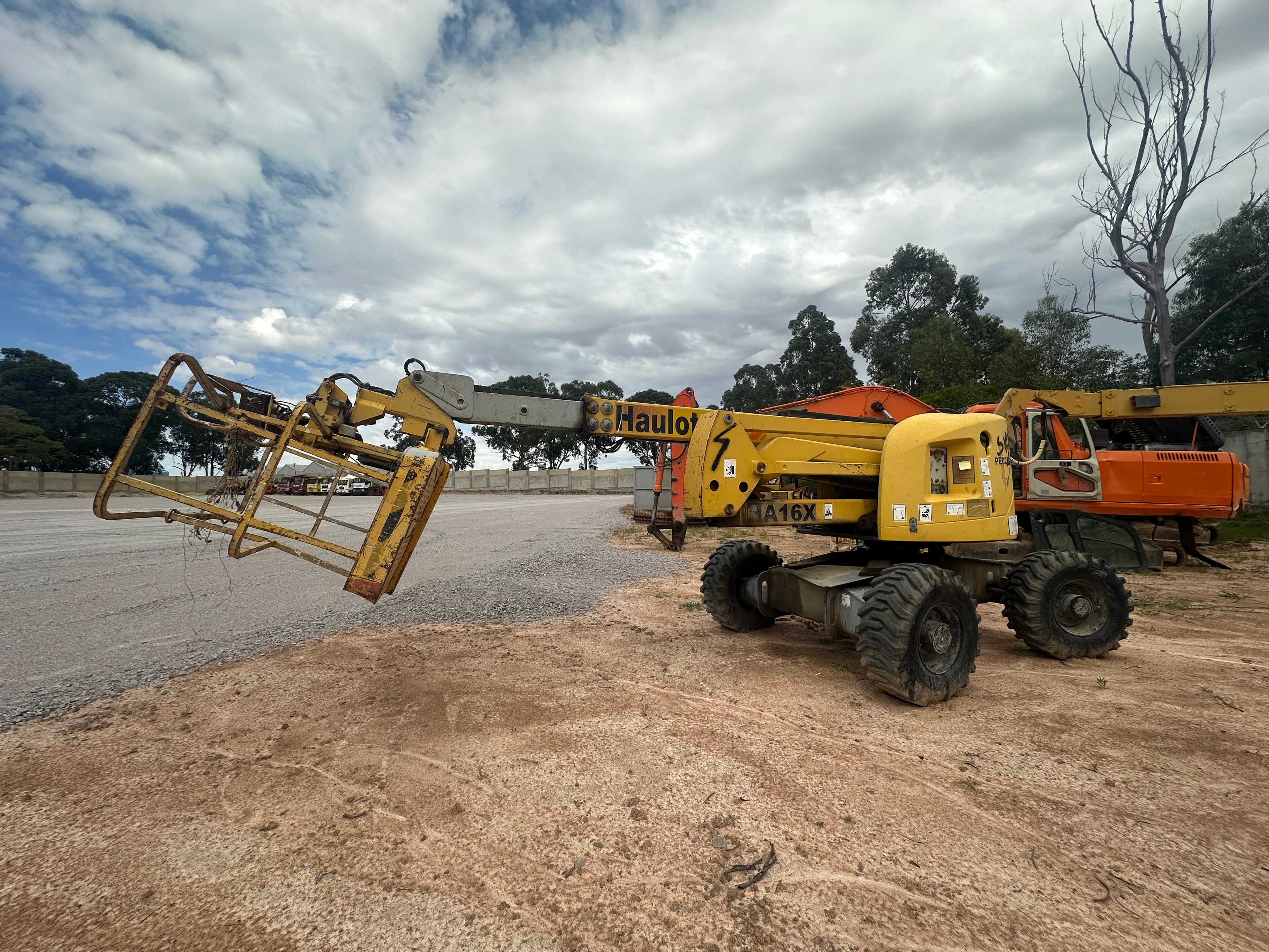 Plataforma HAULOTTE HA16X — imagen 8