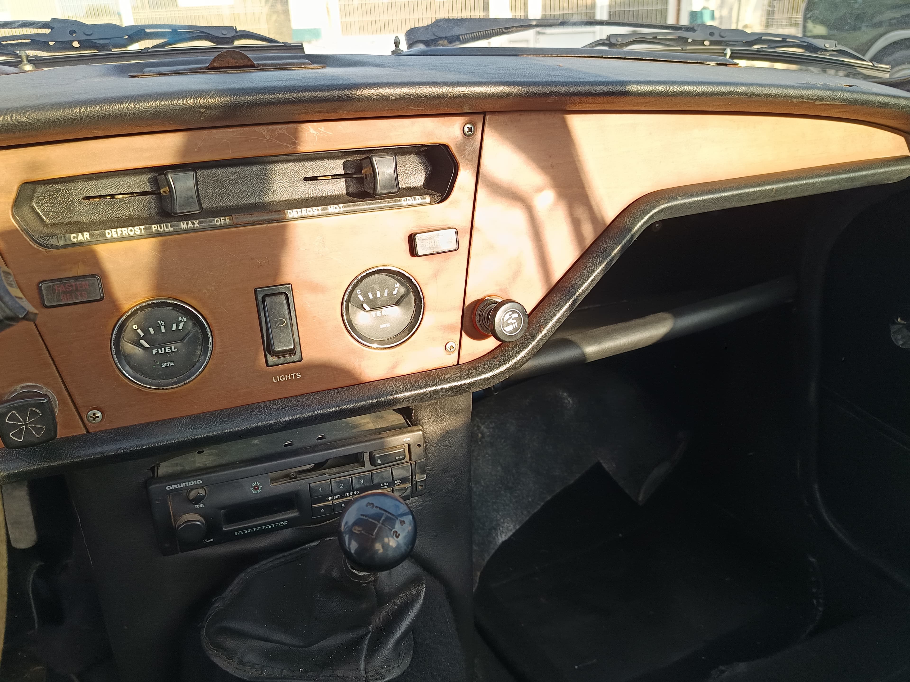 Triumph Spitfire 1500 Cabrio · Ano 1978 — image 29