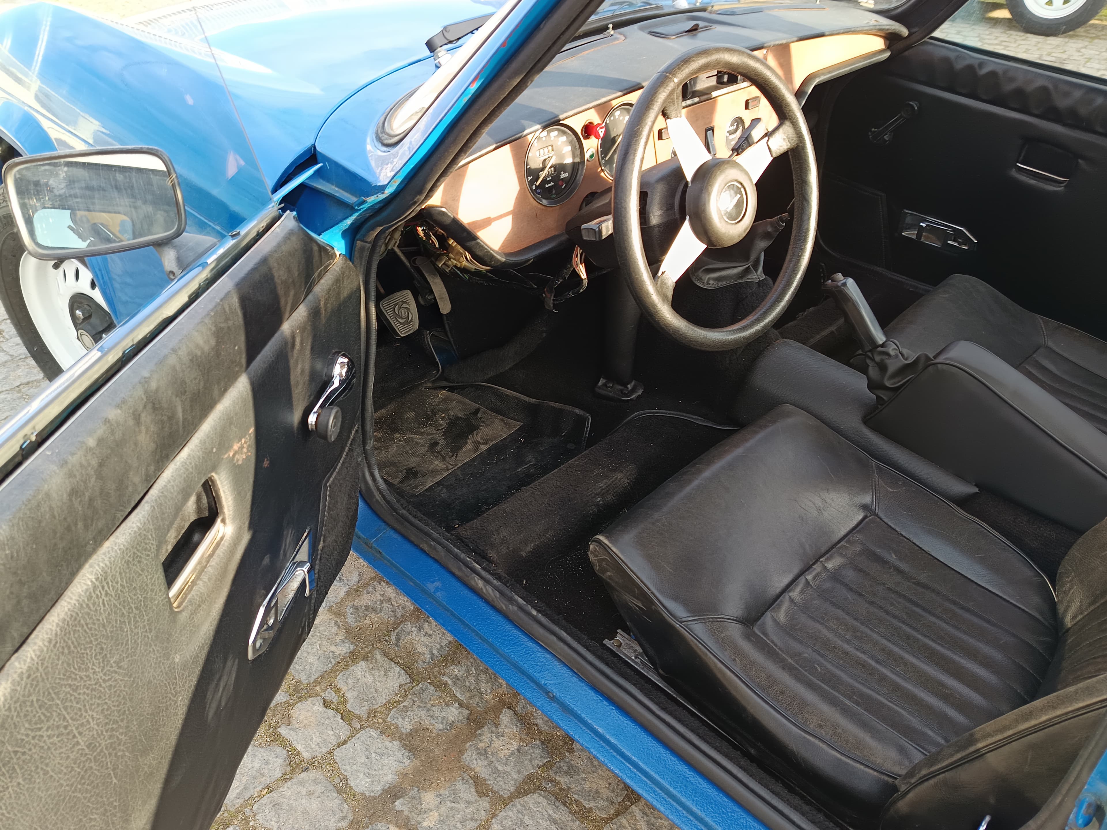 Triumph Spitfire 1500 Cabrio · Ano 1978 — image 24