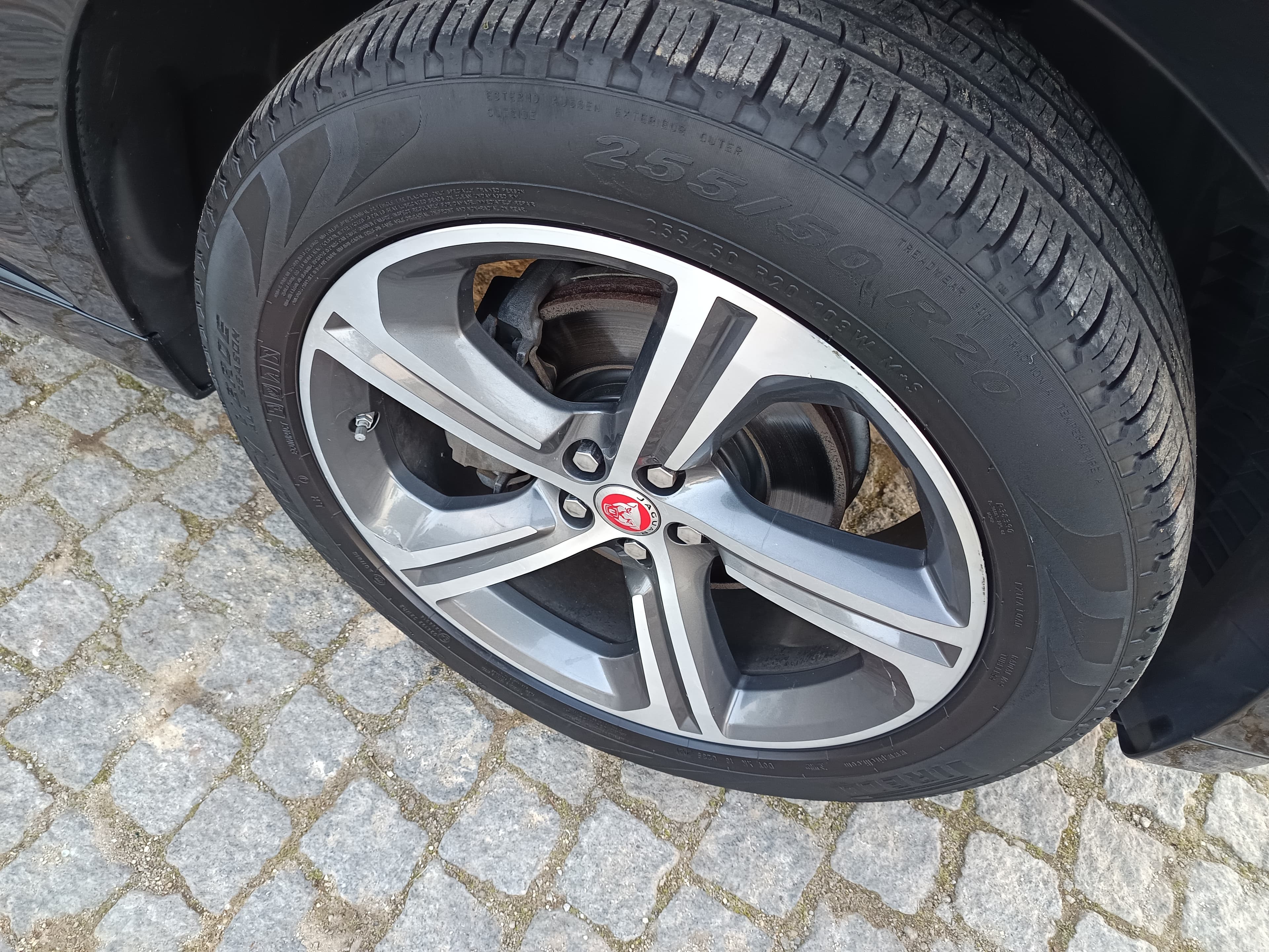 Jaguar F-Pace · Ano 2016 — imagen 12