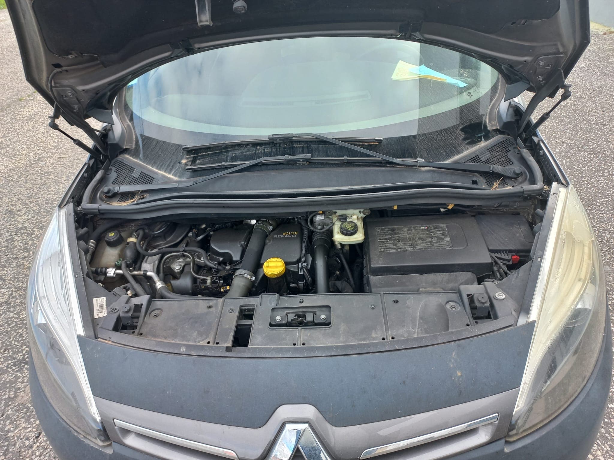 Renault Grand Scénic · Ano 2012 · 7 Lugares — imagen 13