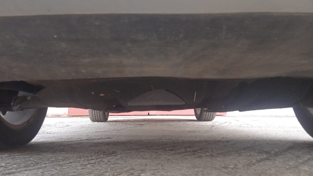 Jeep Cherokee Limited 3.2 — image 17