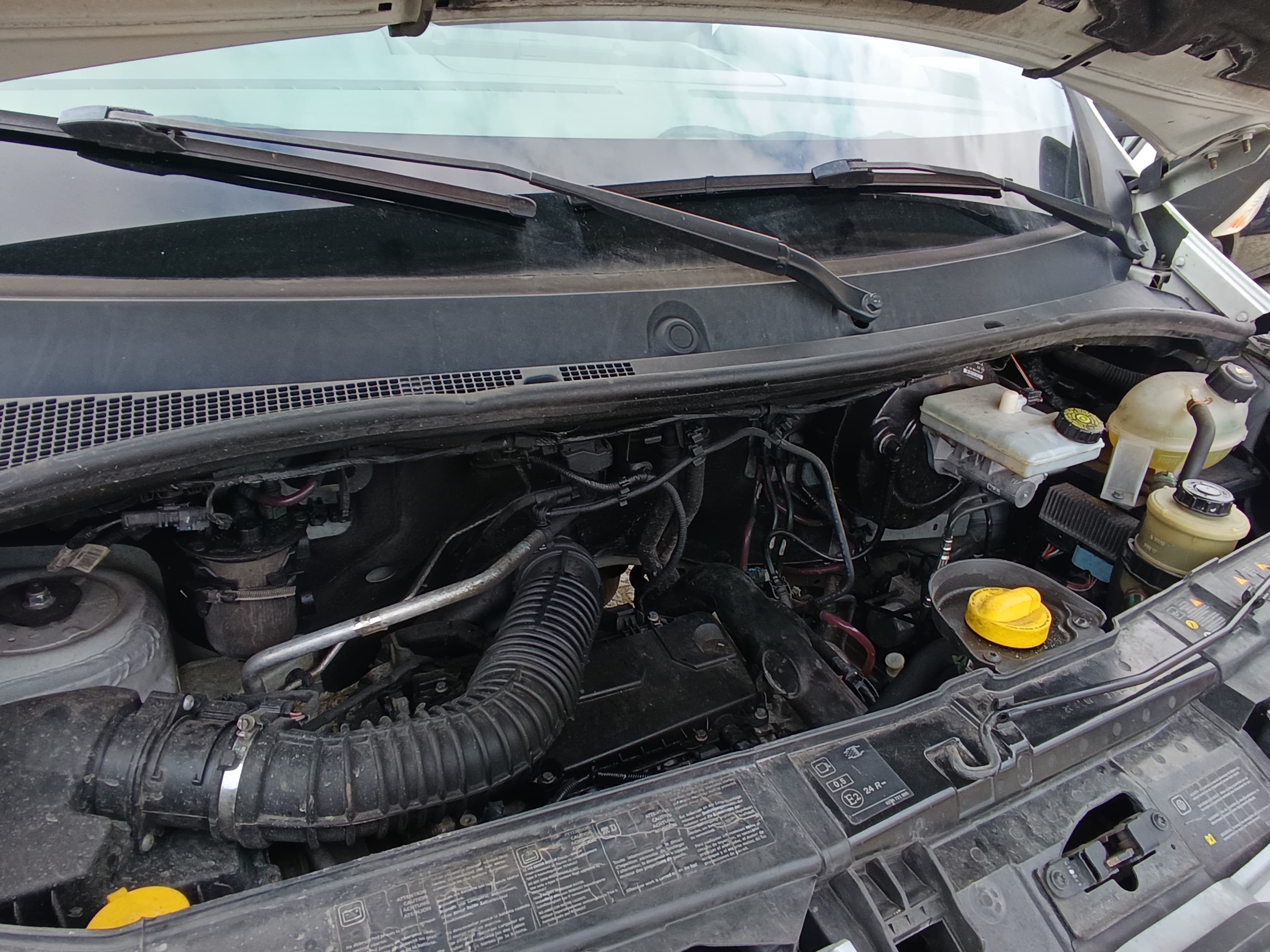 Renault Master · Ano 2015 — imagen 17